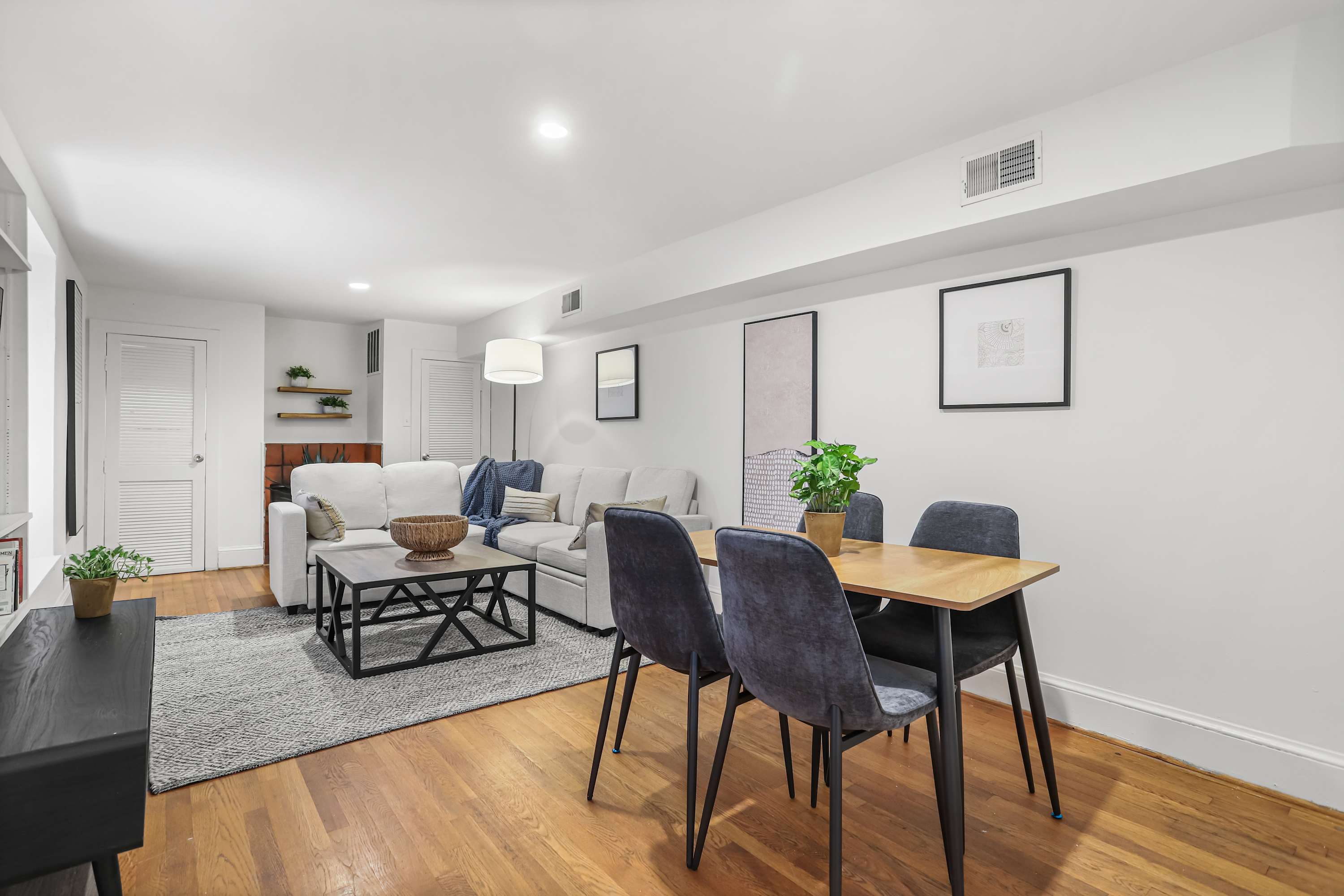 Sojourn Top-tier Walk Score by Chic Local Eateries 2