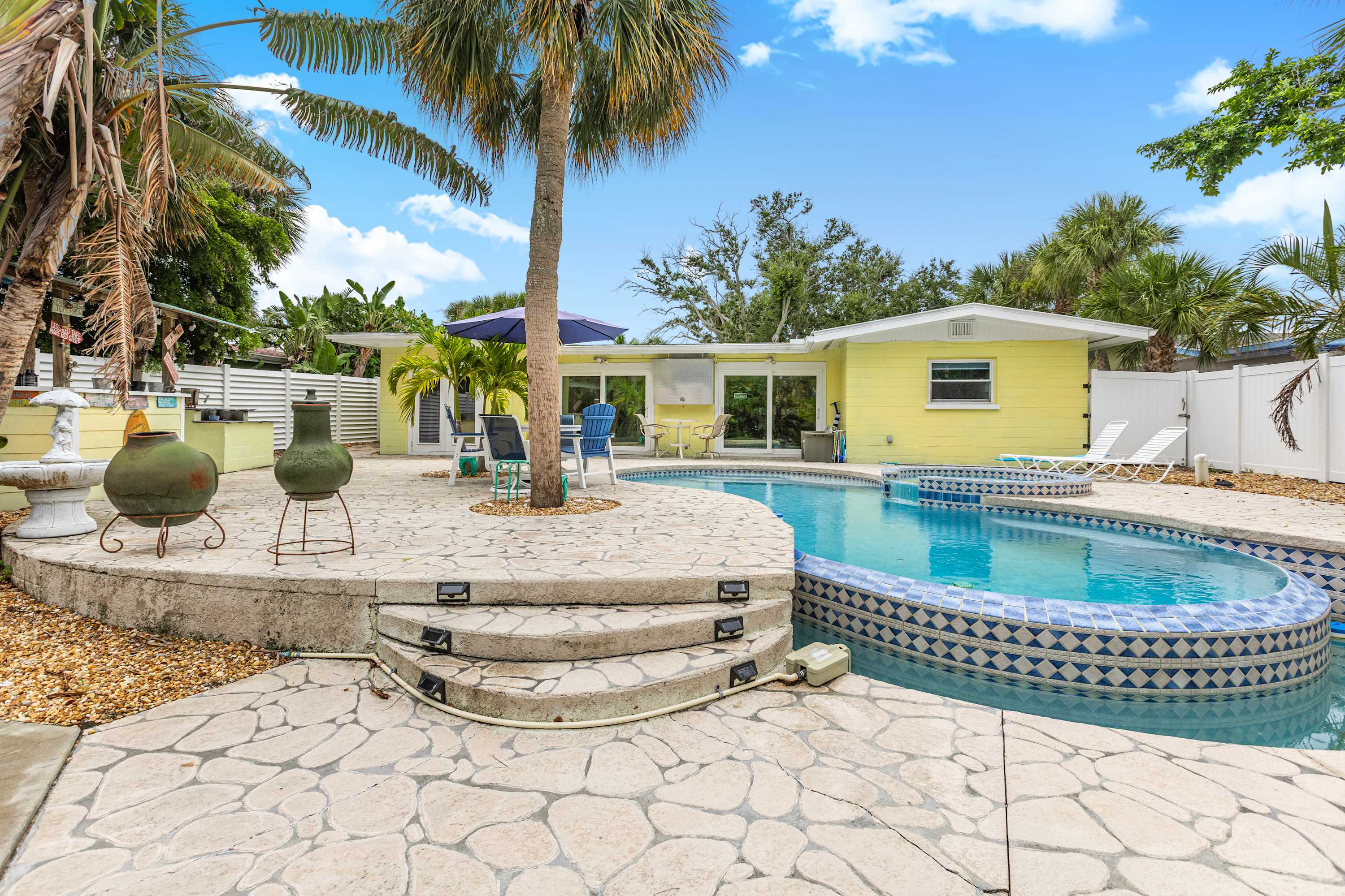 Spacious Family Home Near Siesta Key Beach