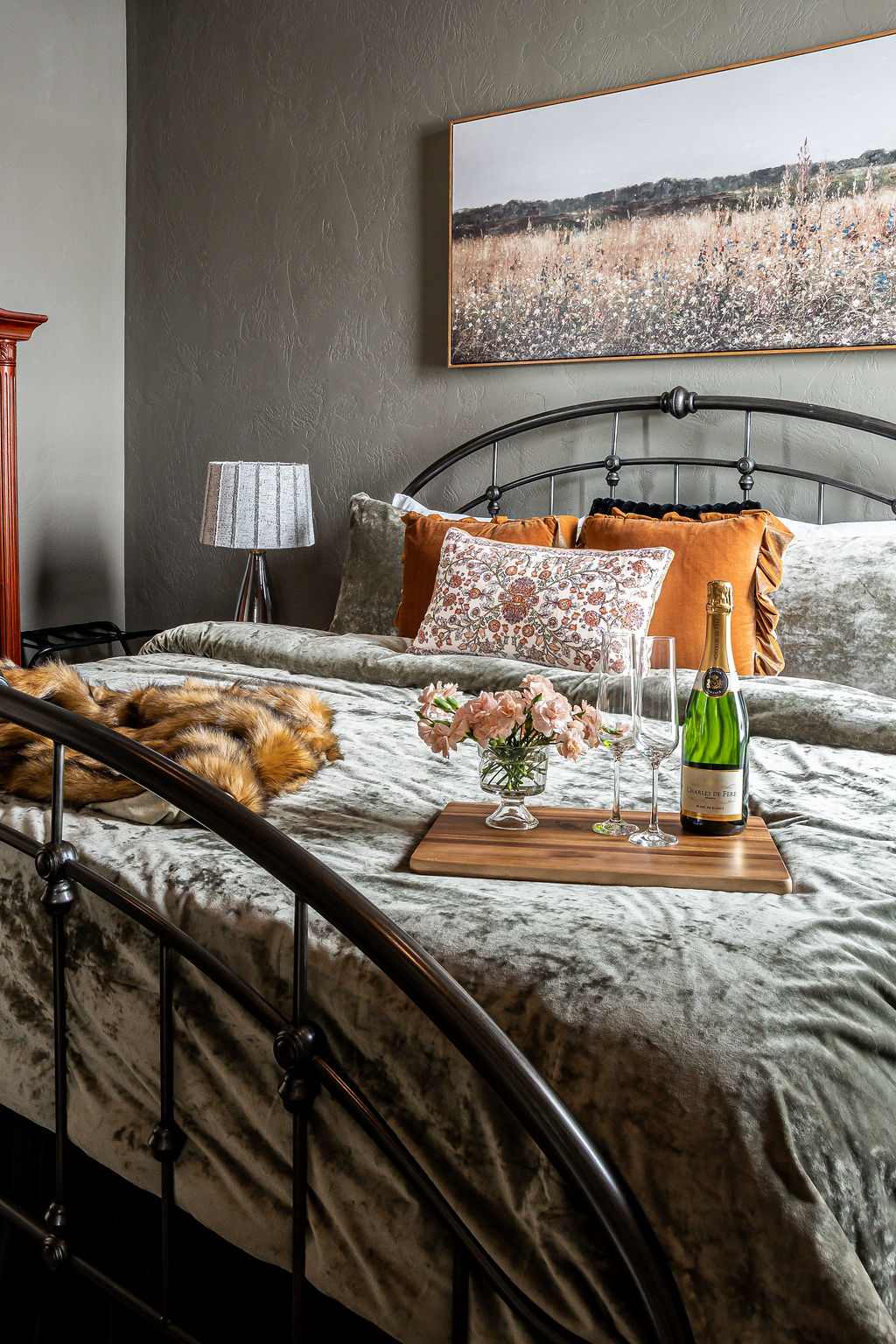 The Bank on Main | Photo 12