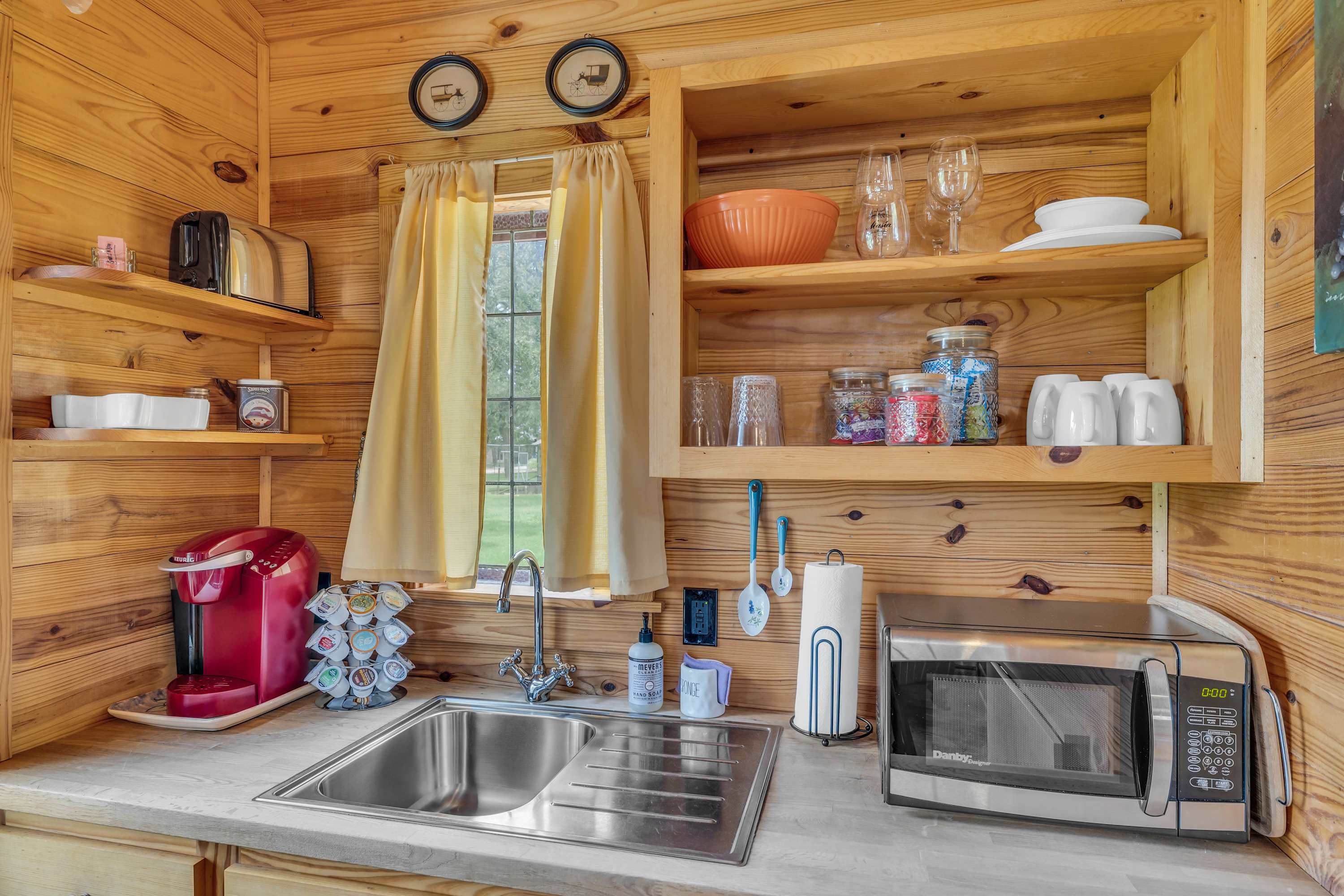 Cabins Out Back-Nest | Photo 13