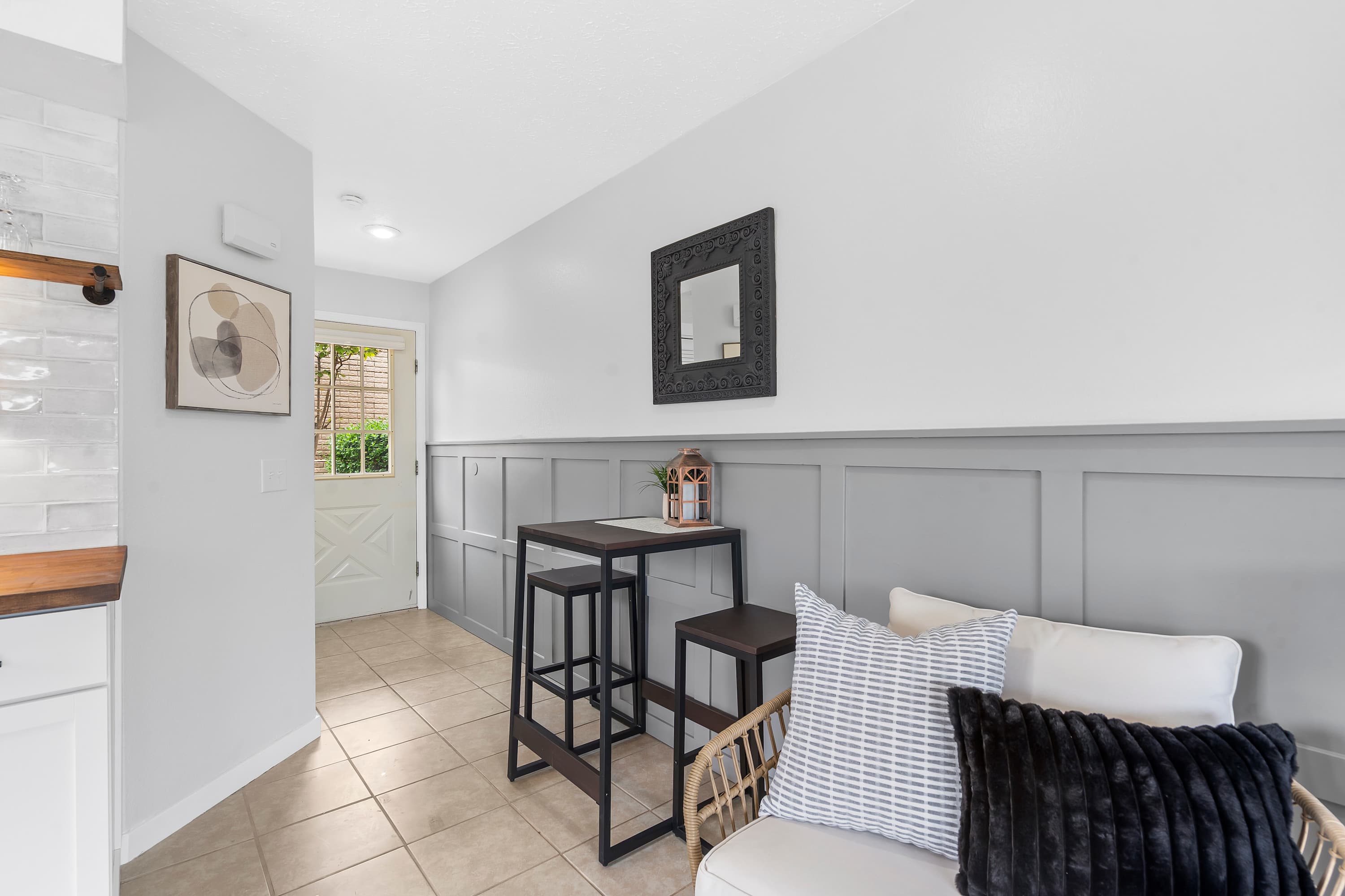 The Chic Retreat - Studio for 2 8