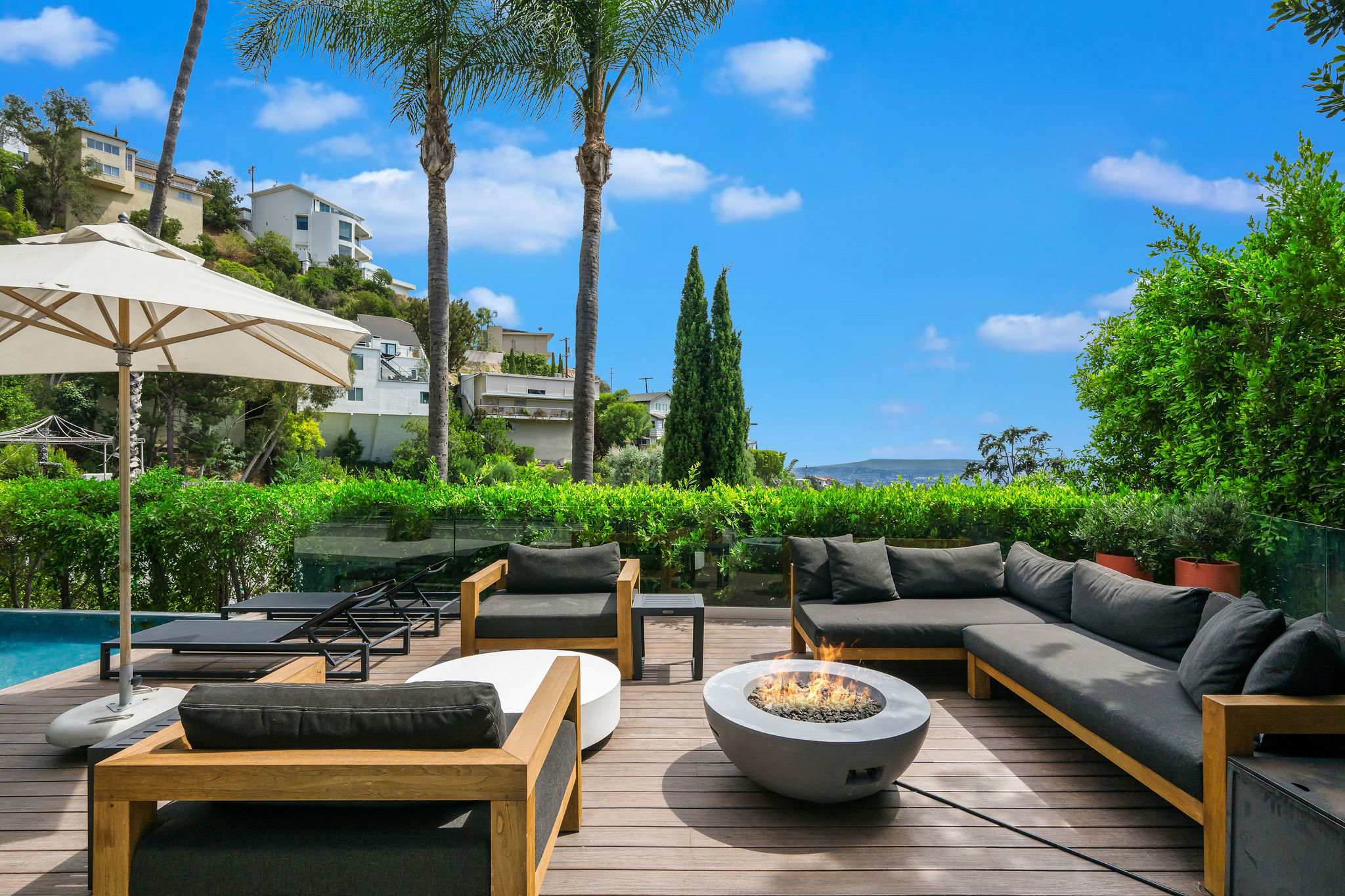Enjoy peaceful days out by the pool