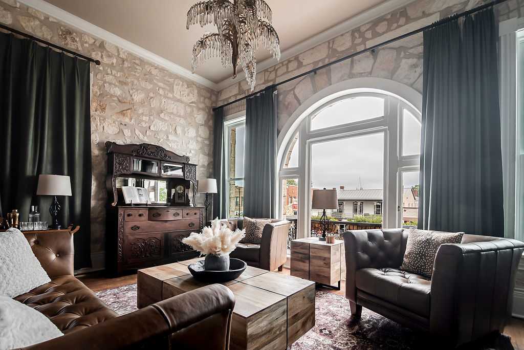 The Bank Suite B | Photo 27