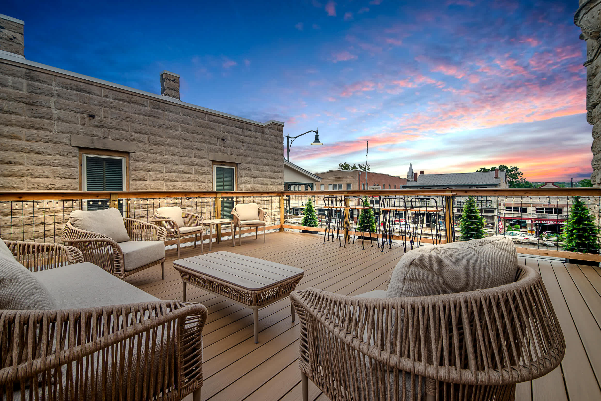 The Bank Suite B | Photo 3