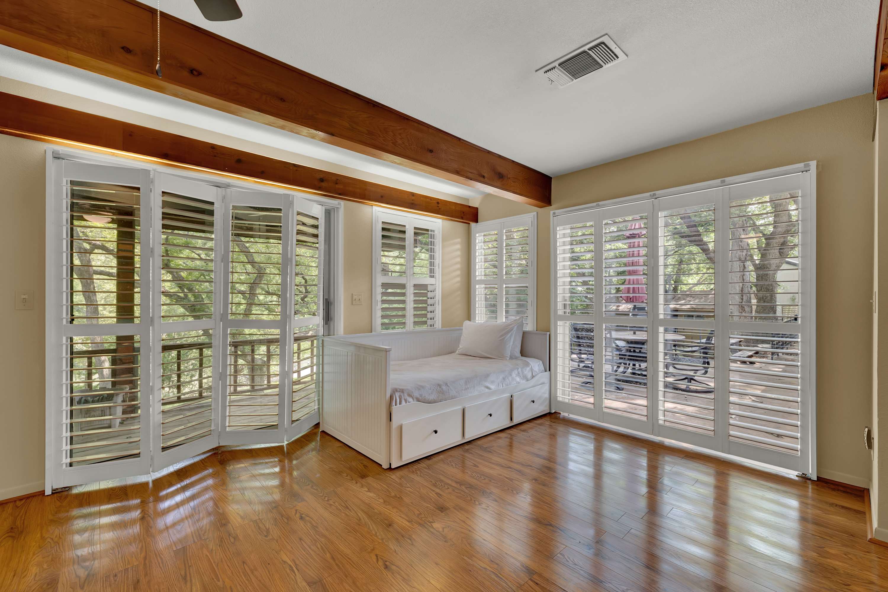 Guadalupe Getaway | Photo 19