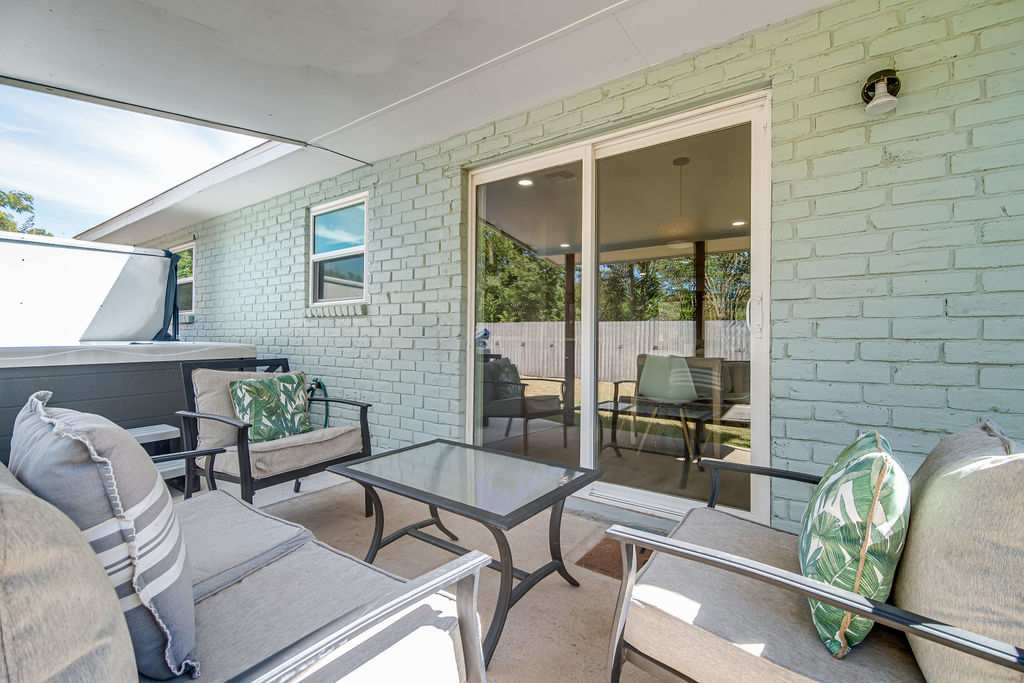 Brick Haus | Photo 5