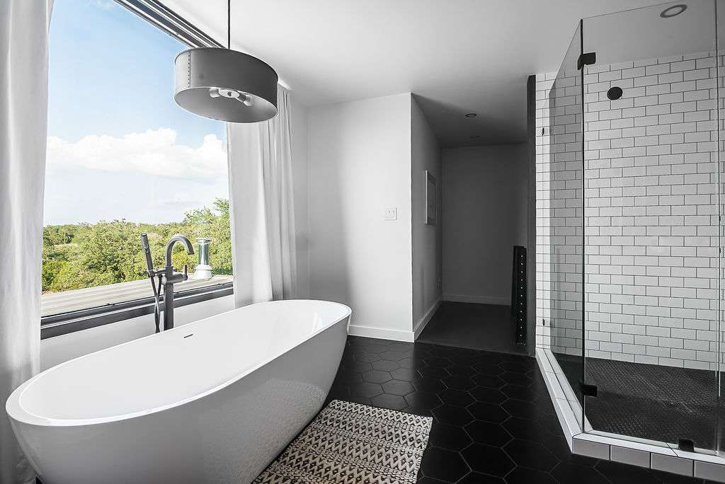 Spring House | Photo 16