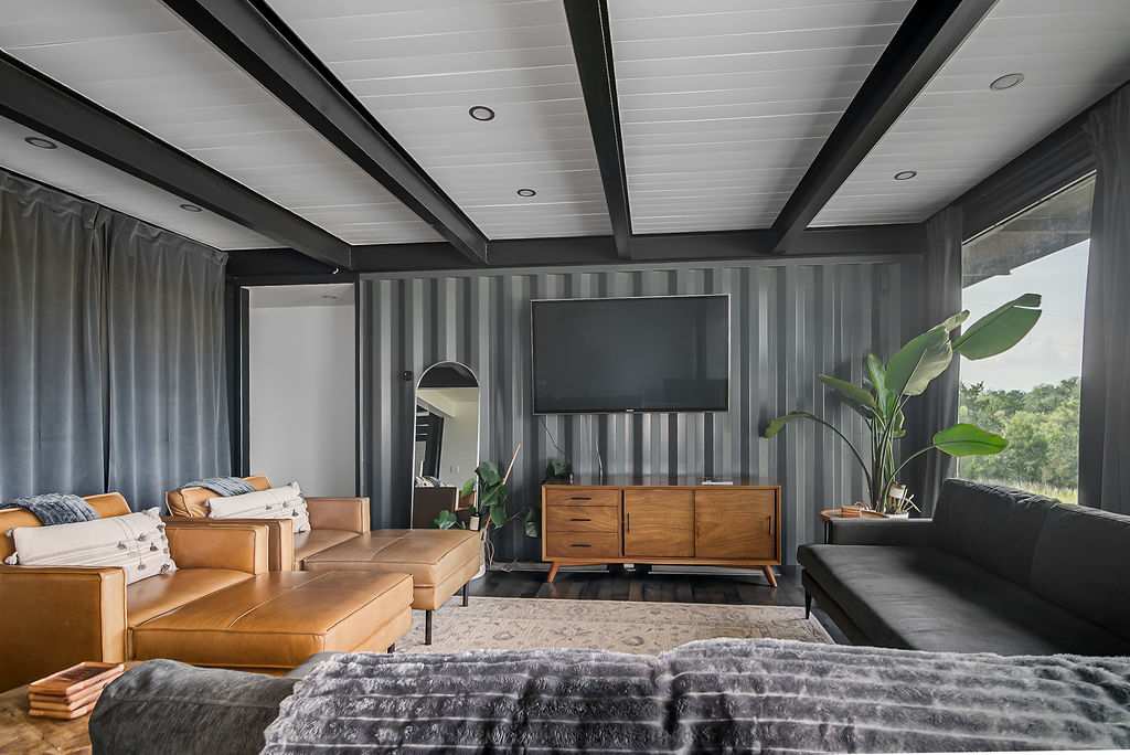 Spring House | Photo 10