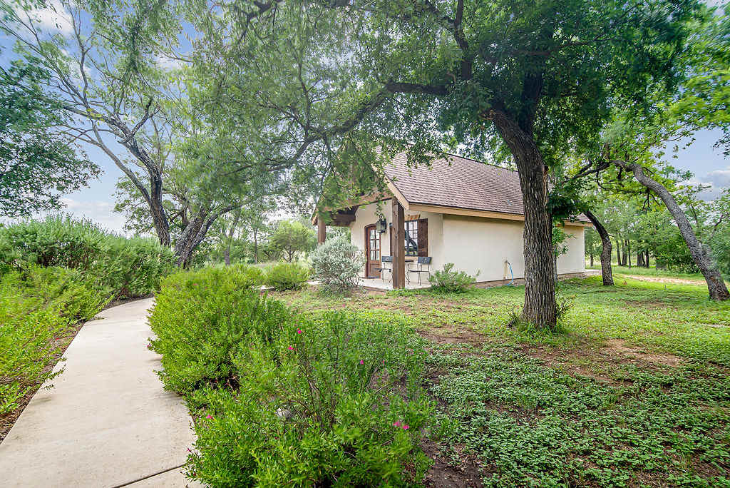 Messina Hof Cottages | Photo 17