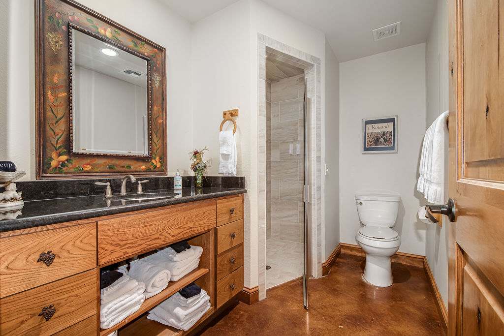 Messina Hof Cottages | Photo 15