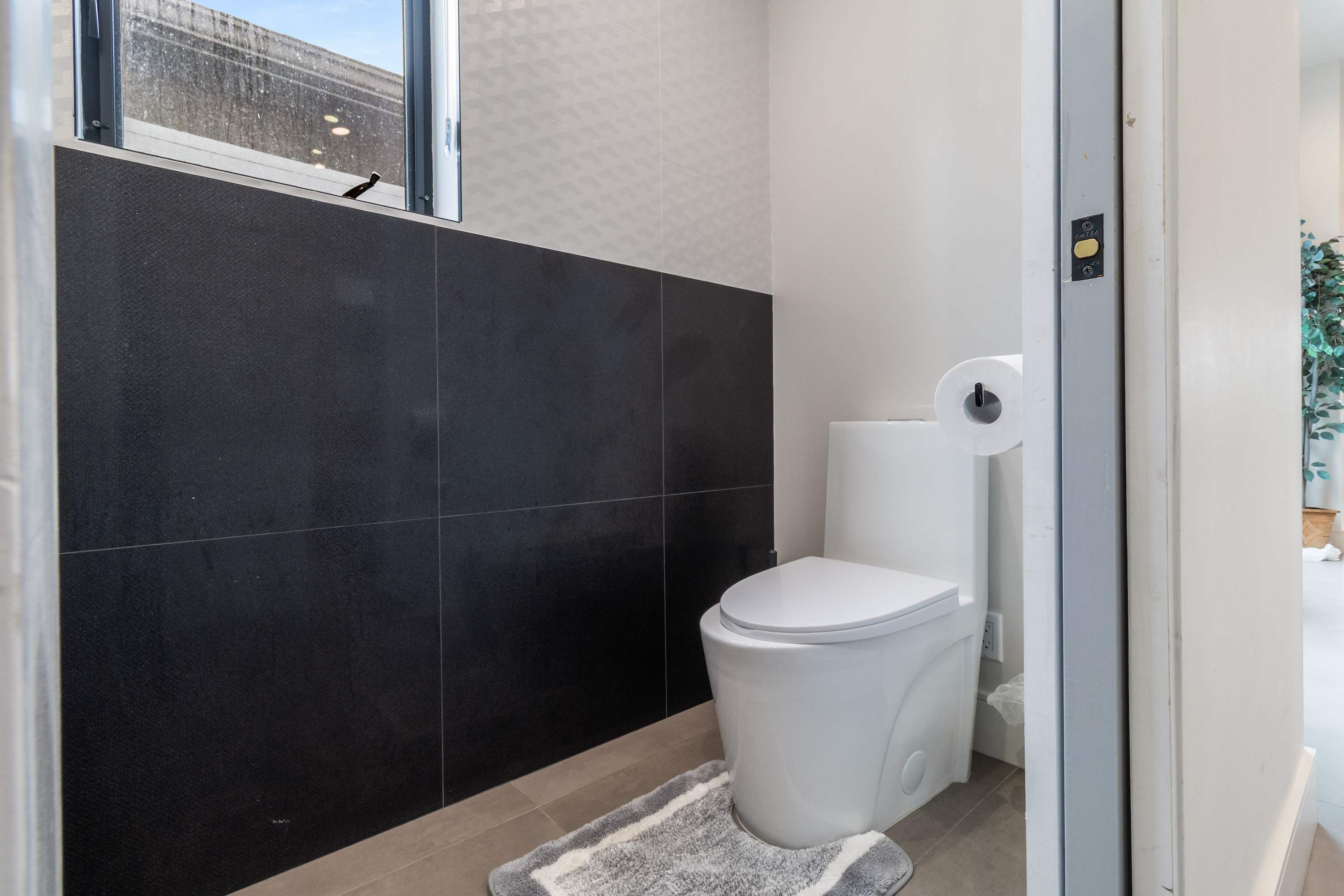 Property Image 80