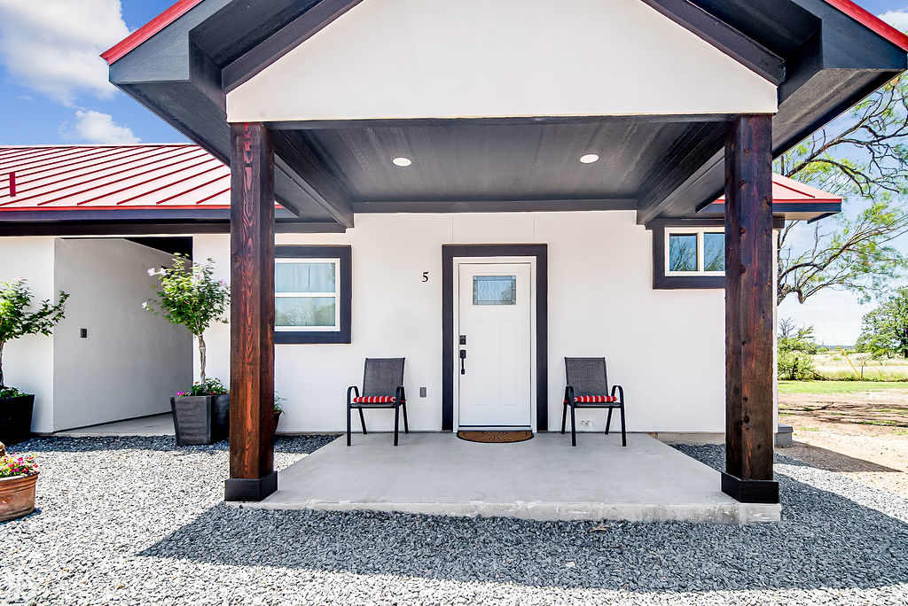 Live Oak Casita | Photo 18