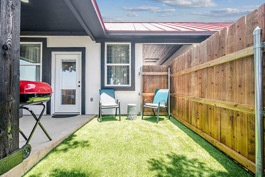 Live Oak Casita | Photo 17