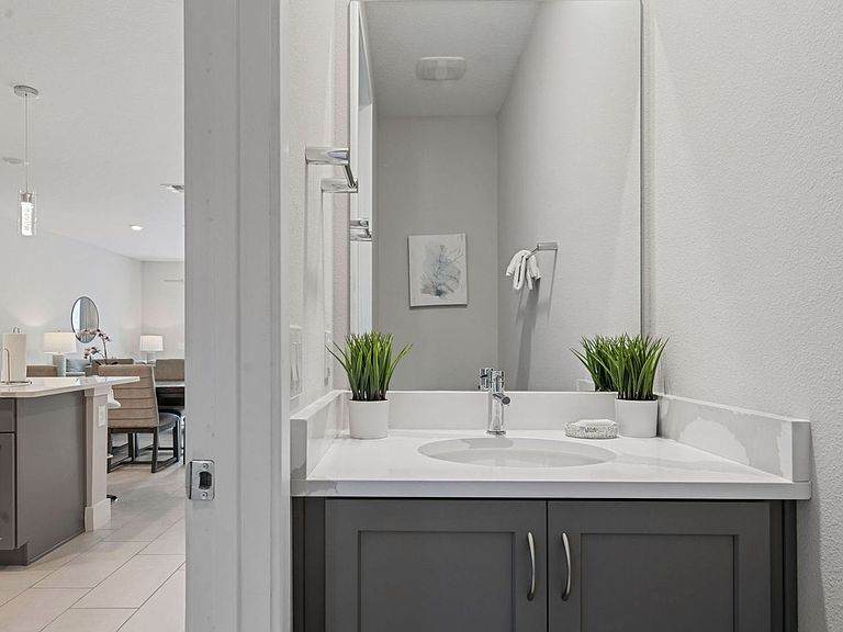 Modern villa w/pool & near Disney