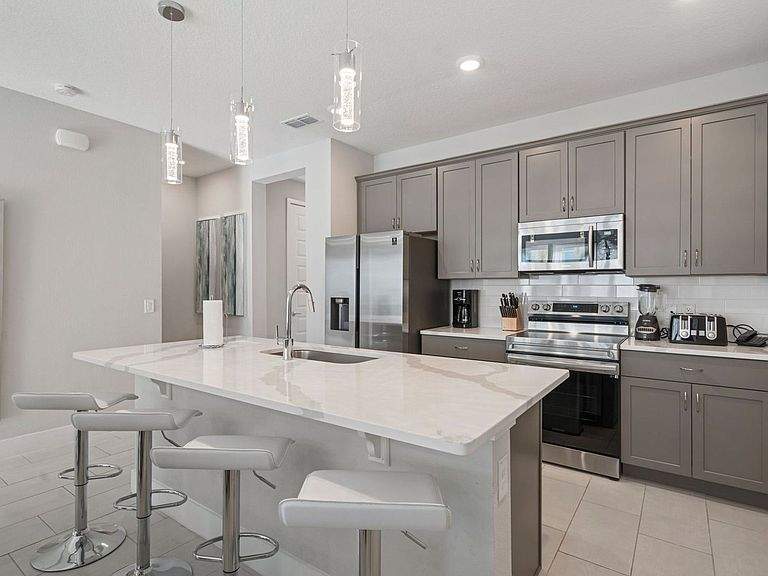 Modern villa w/pool & near Disney