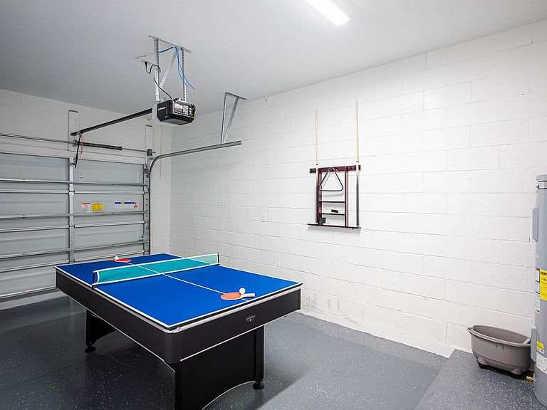 Modern villa w/pool & near Disney