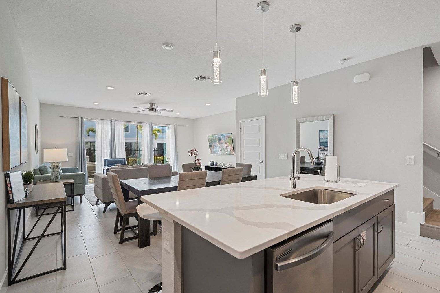 Modern villa w/pool & near Disney