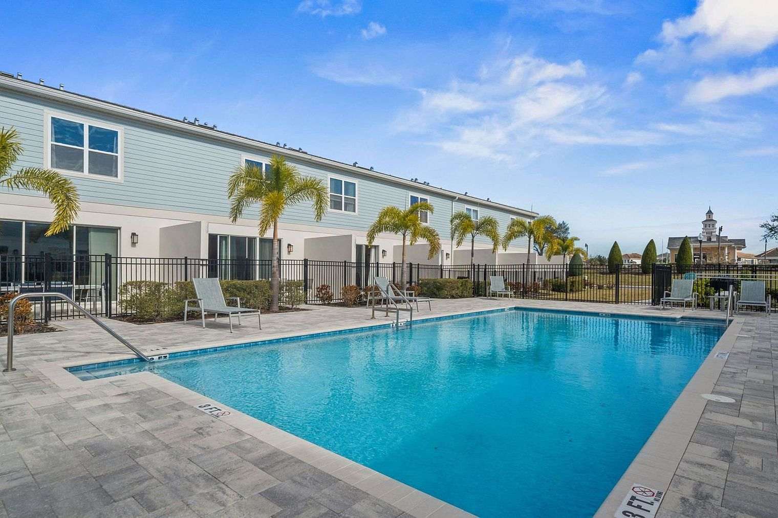 Modern villa w/pool & near Disney