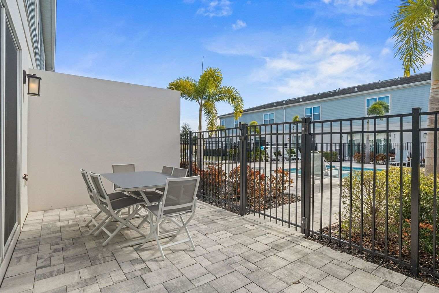 Modern villa w/pool & near Disney