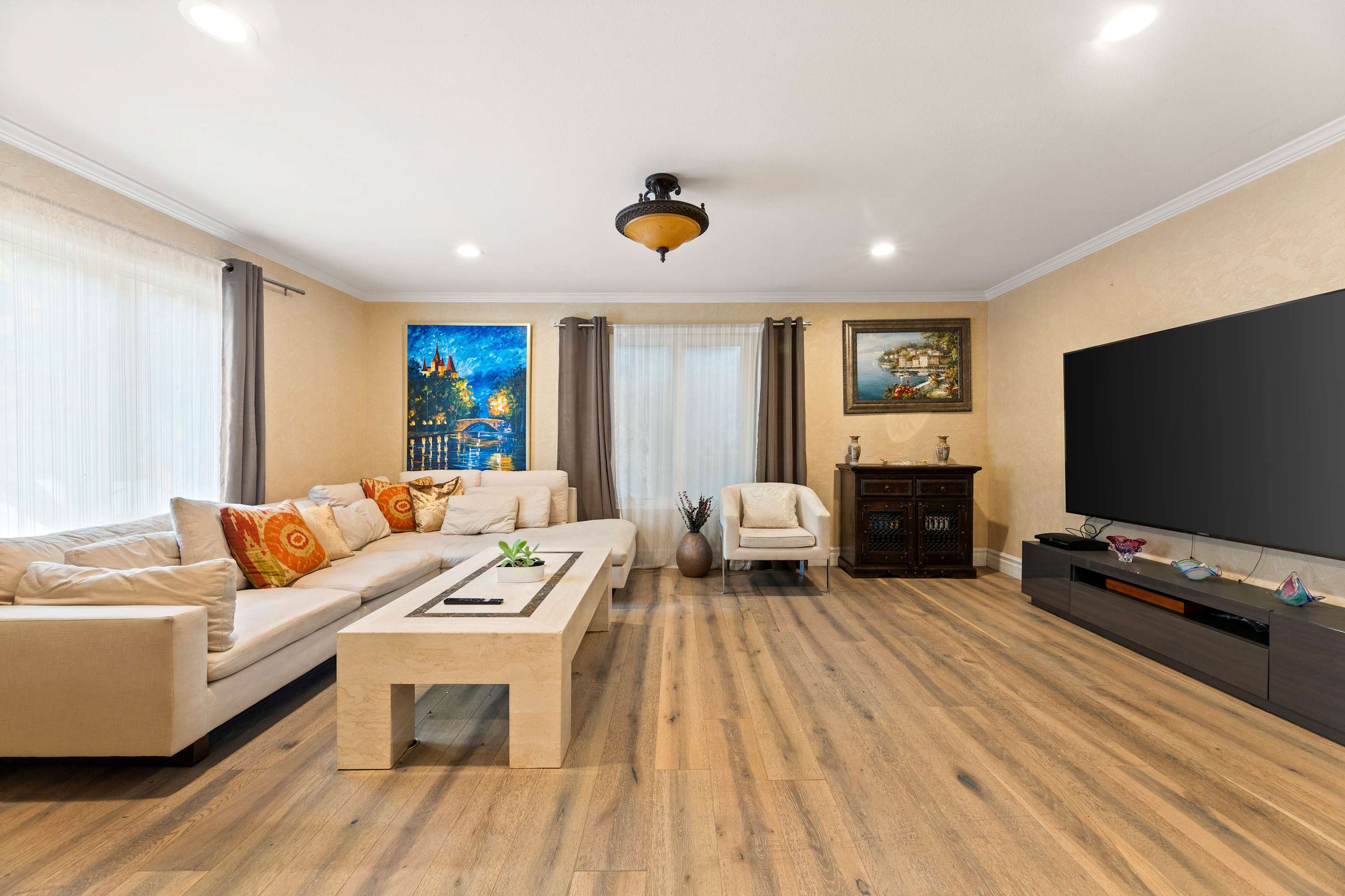 Allura Studio City Mediterranean with Private Pool - Photo 4