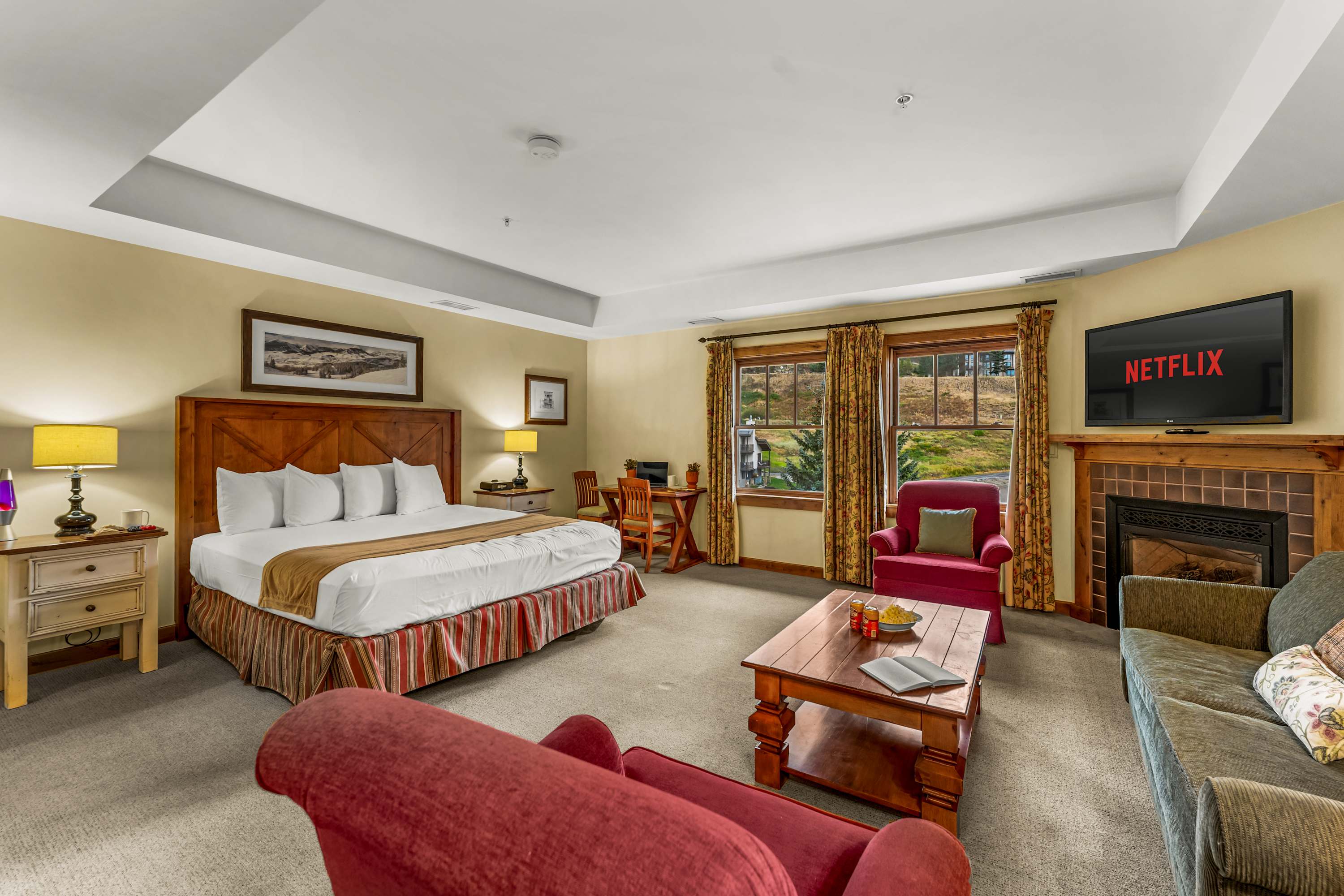 Studio Deluxe in the Lodge at Mountaineer Square — Crested Butte, CO — vacation rental
