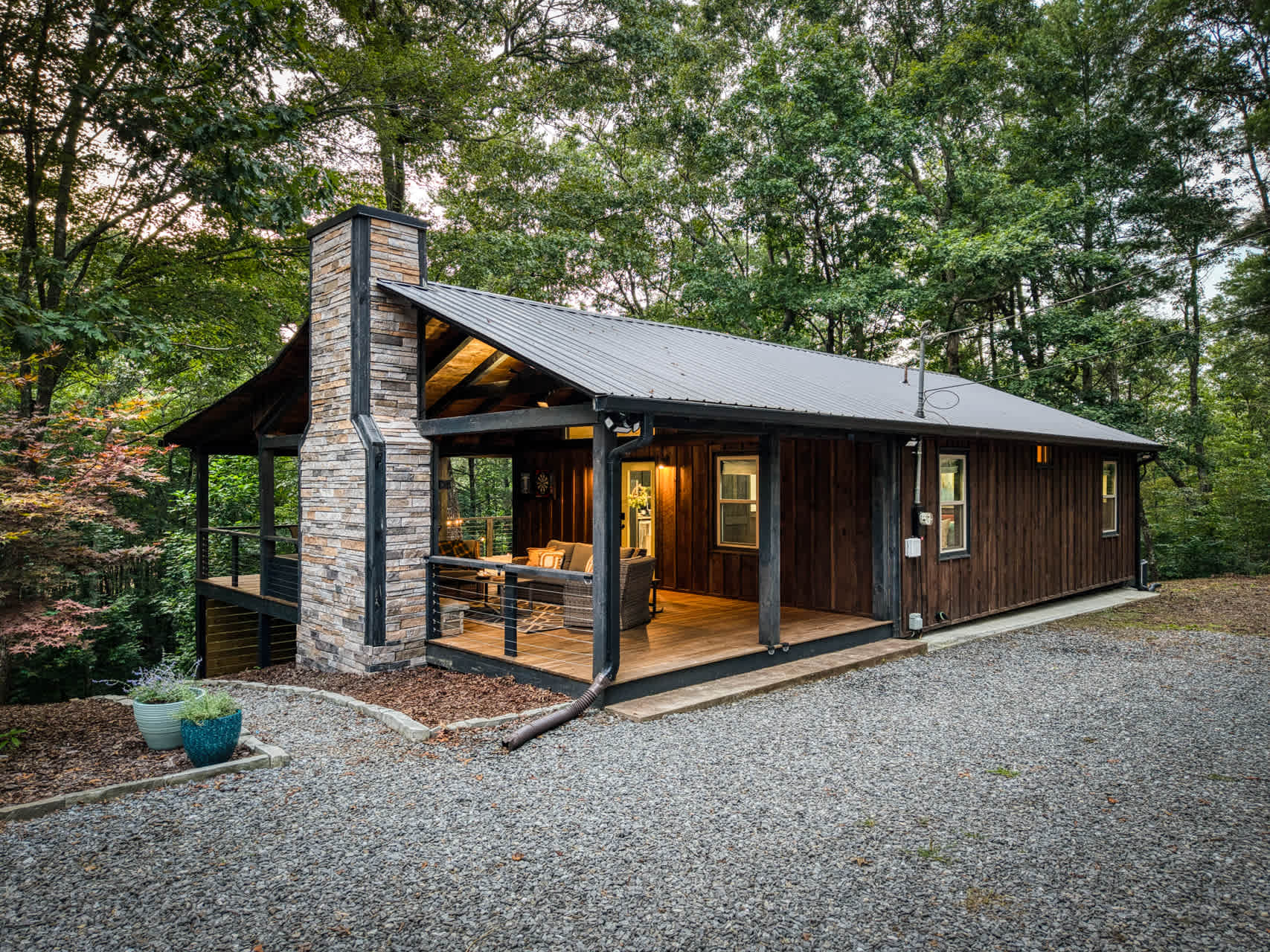 Firefly Ridge - pets, hot tub, games, fire pit — Mineral Bluff, GA — vacation rental