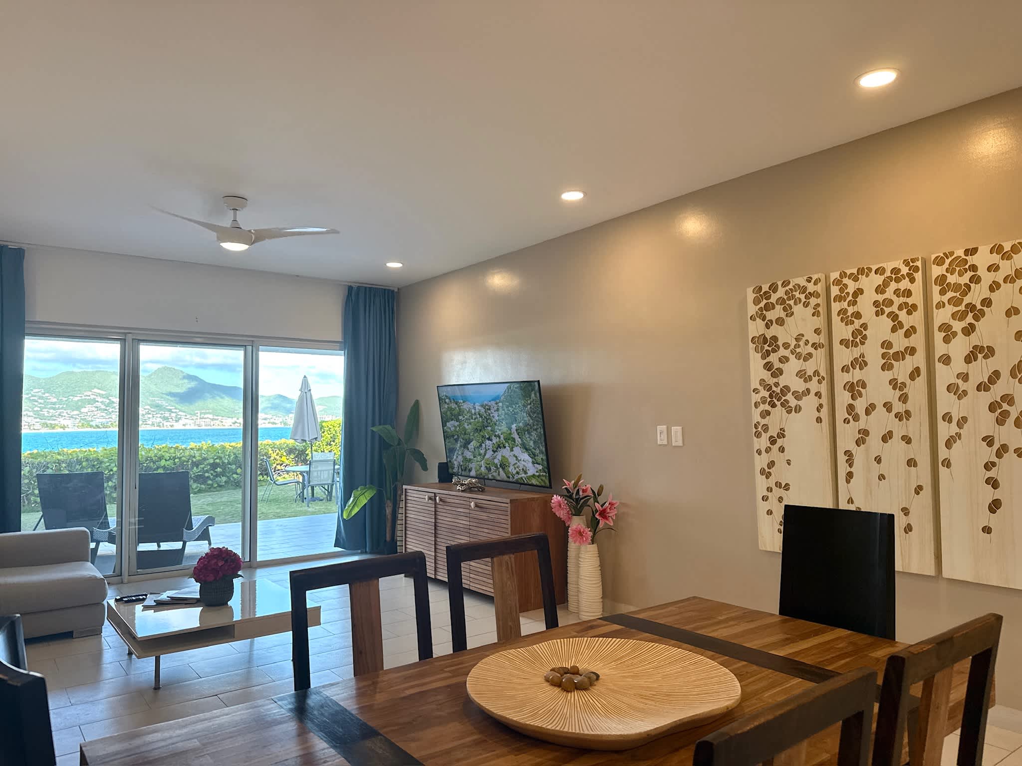 SeaView 2Brm Ocean Front Condo · Simpson Bay | SeaLaVie SXM — photo 6