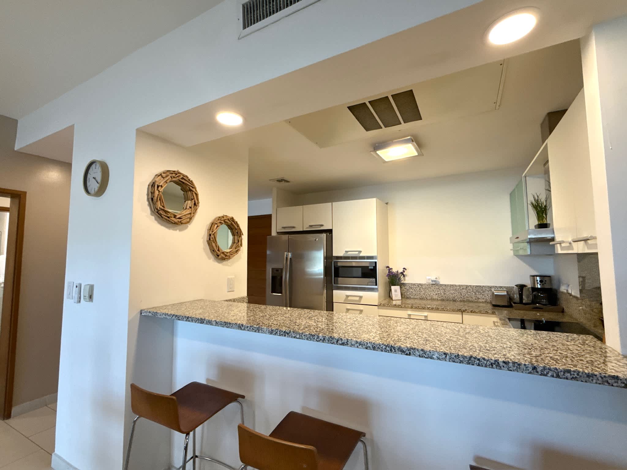 SeaView 2Brm Ocean Front Condo · Simpson Bay | SeaLaVie SXM — photo 8