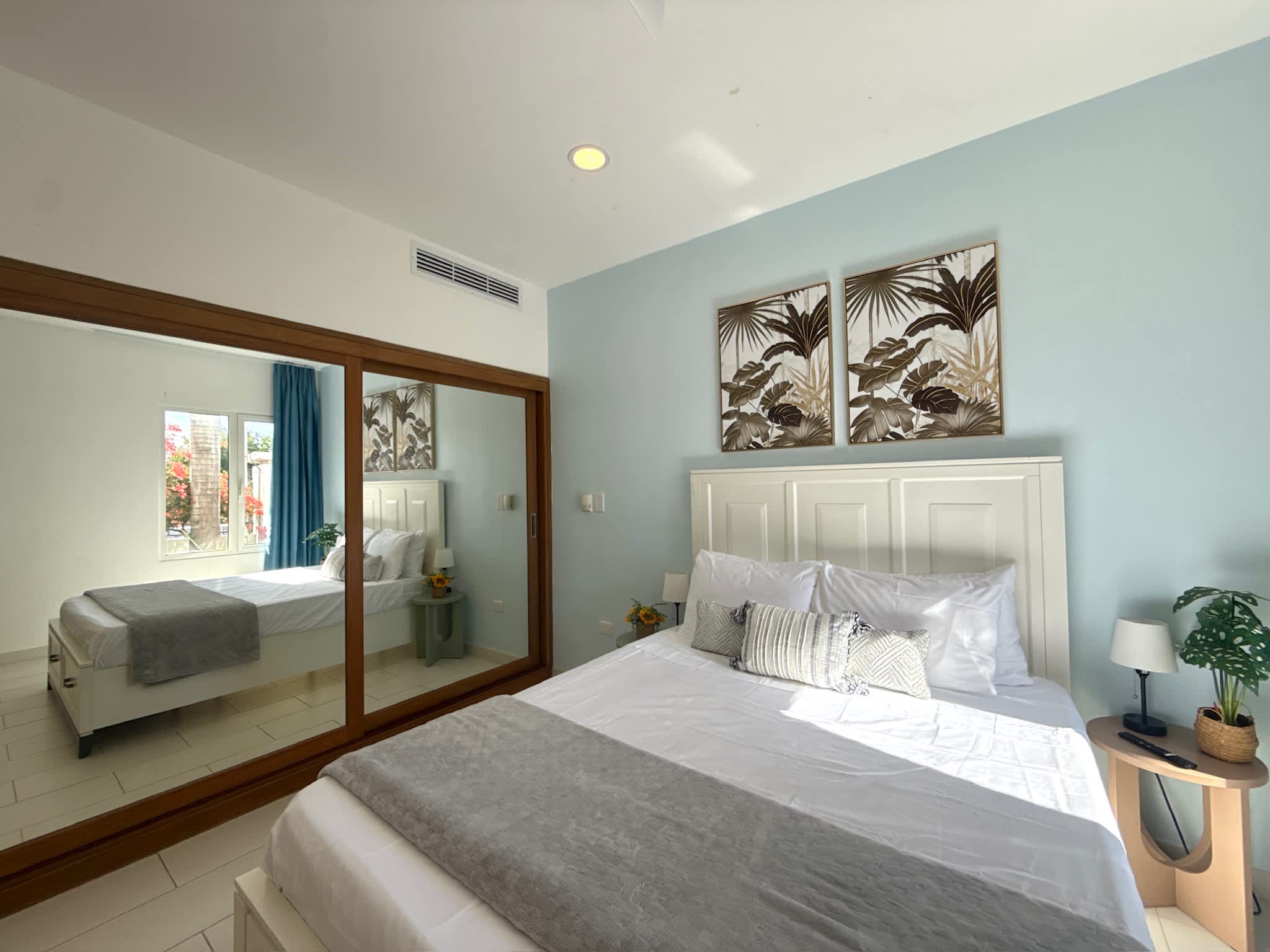 SeaView 2Brm Ocean Front Condo · Simpson Bay | SeaLaVie SXM — photo 19