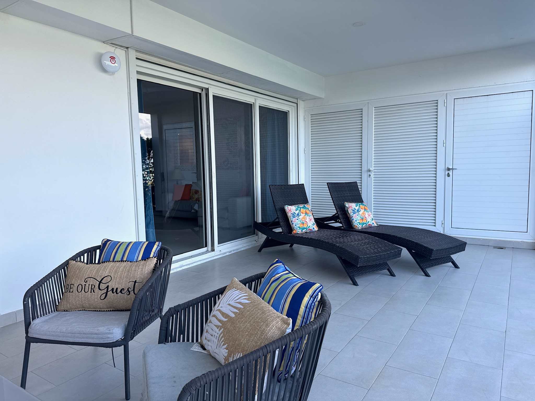 SeaView 2Brm Ocean Front Condo · Simpson Bay | SeaLaVie SXM — photo 12