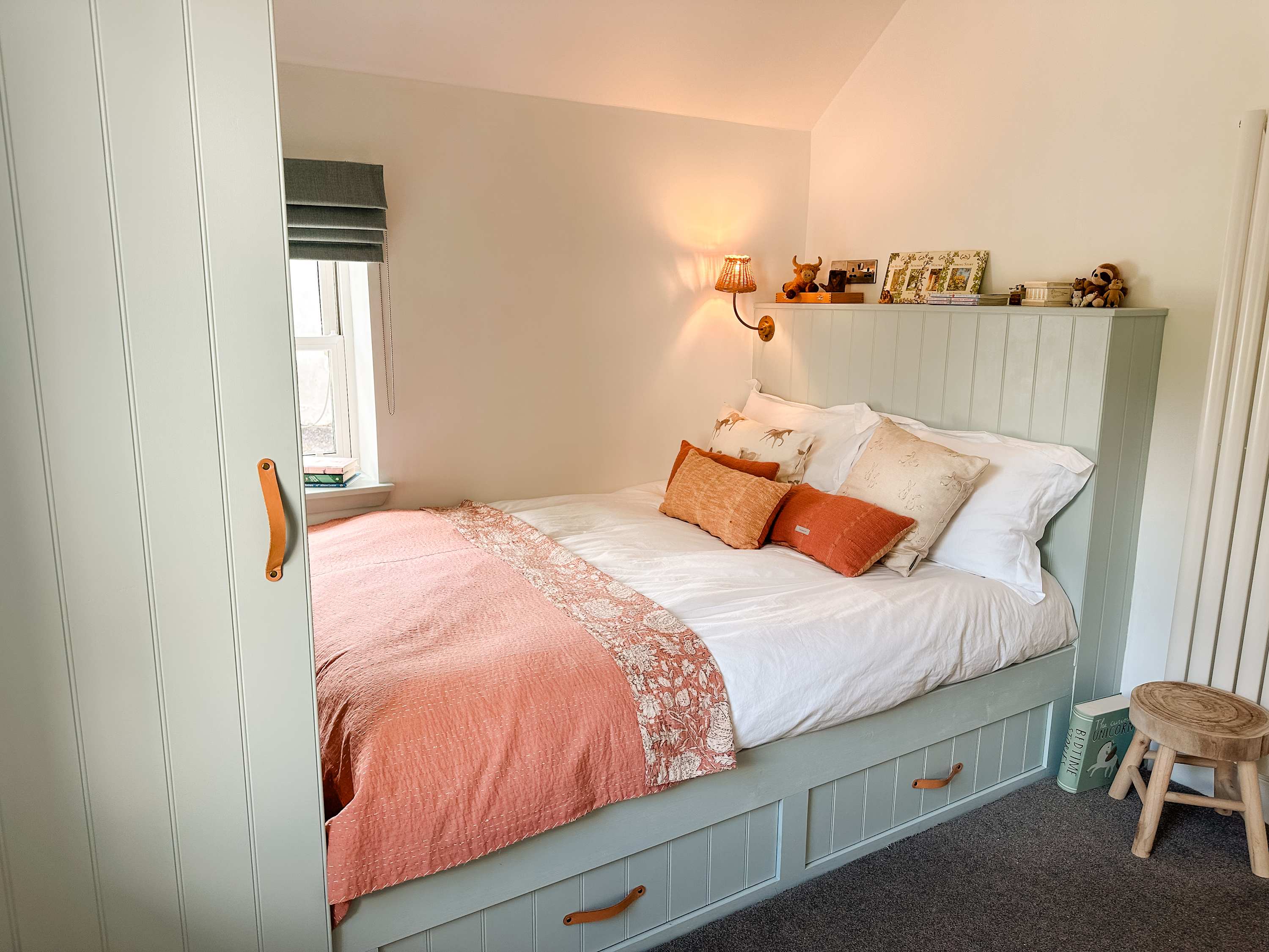 5 Bed Family Home Lochwinnoch in Bridesmill Road PA12 4HR - Property image 18 - VivreStays