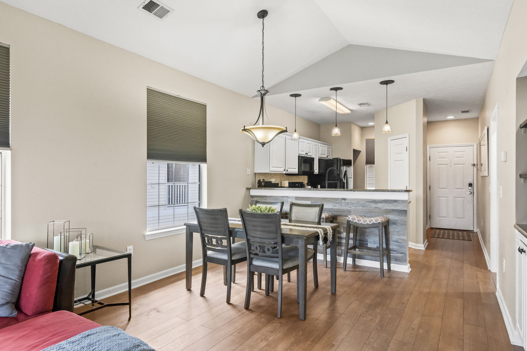 River Oaks 46I Near Golf Areas | Photo 7