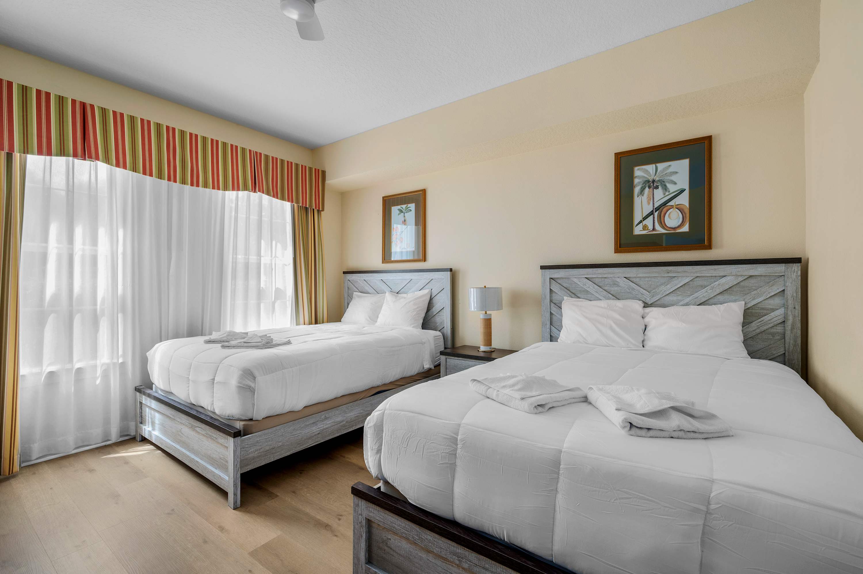 Pool, Golf Course & Reunion view! 6MI to Disney