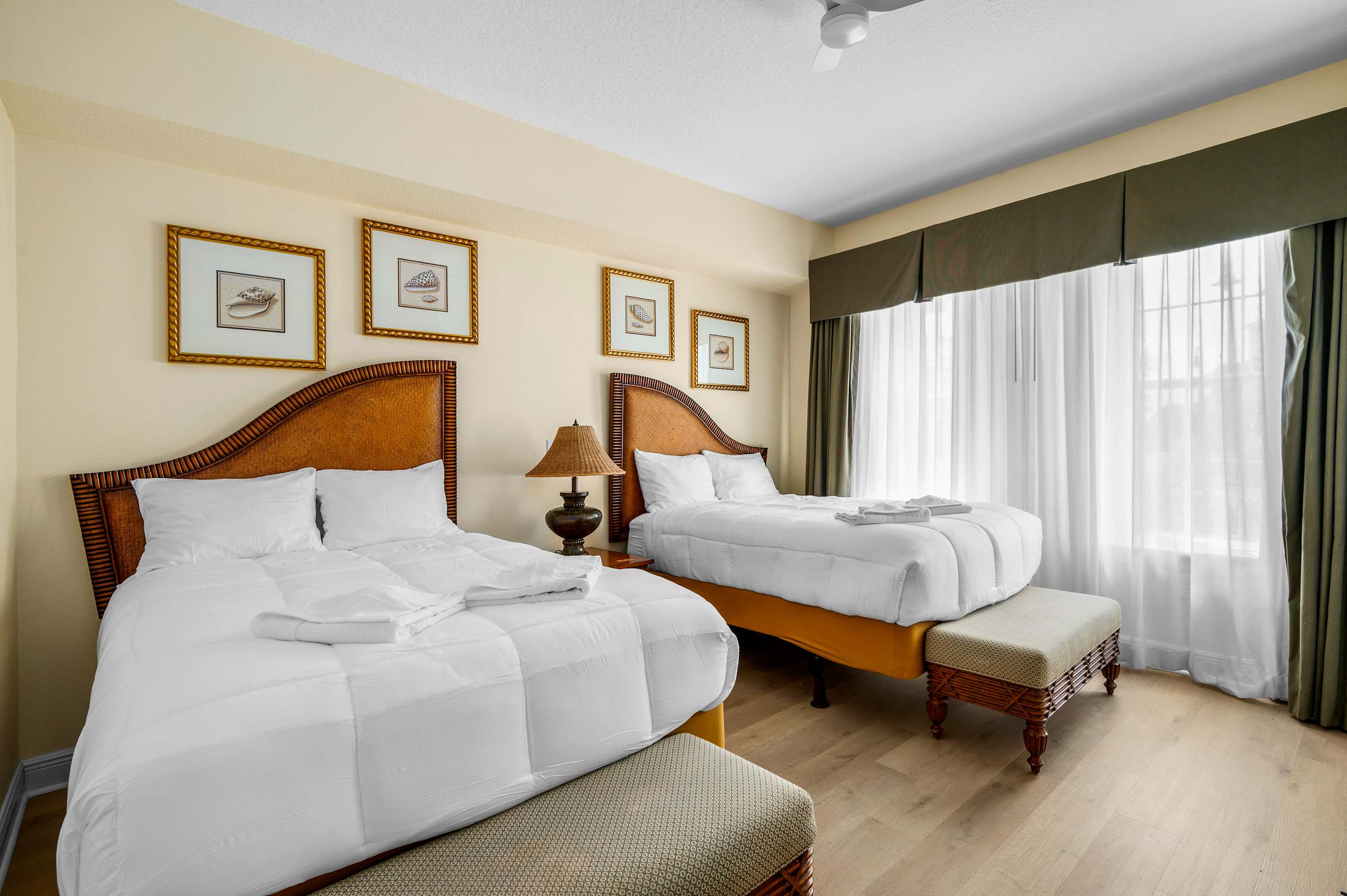 Pool, Golf Course & Reunion view! 6MI to Disney