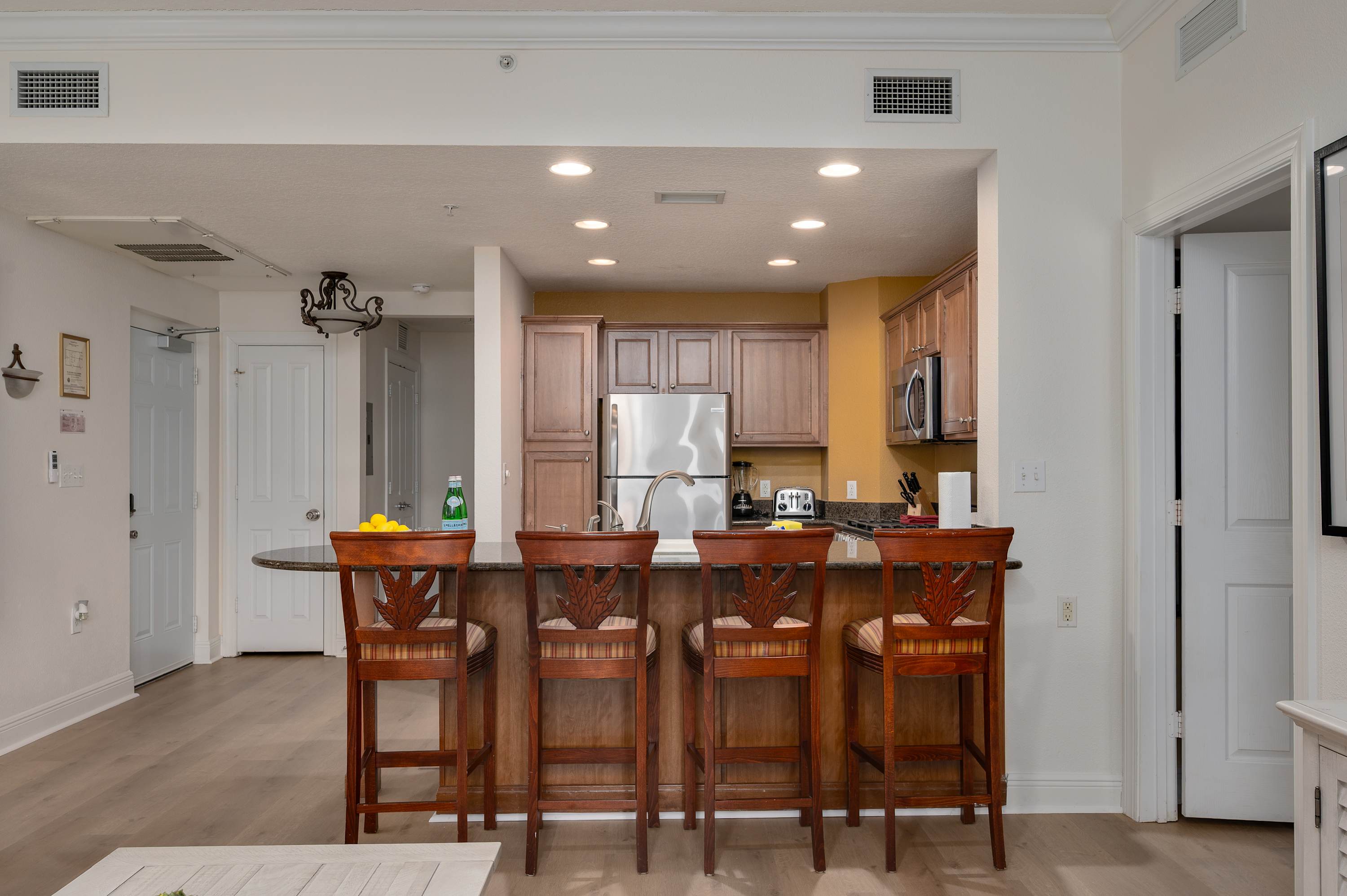 Pool, Golf Course & Reunion view! 6MI to Disney