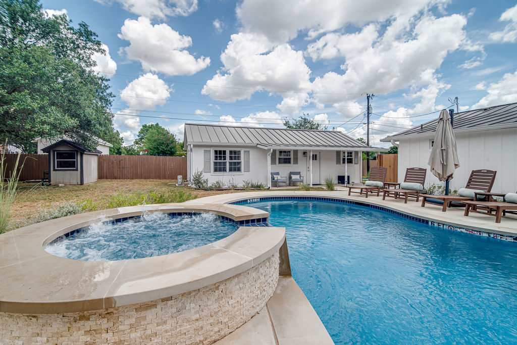 Wisteria Retreat | Photo 49