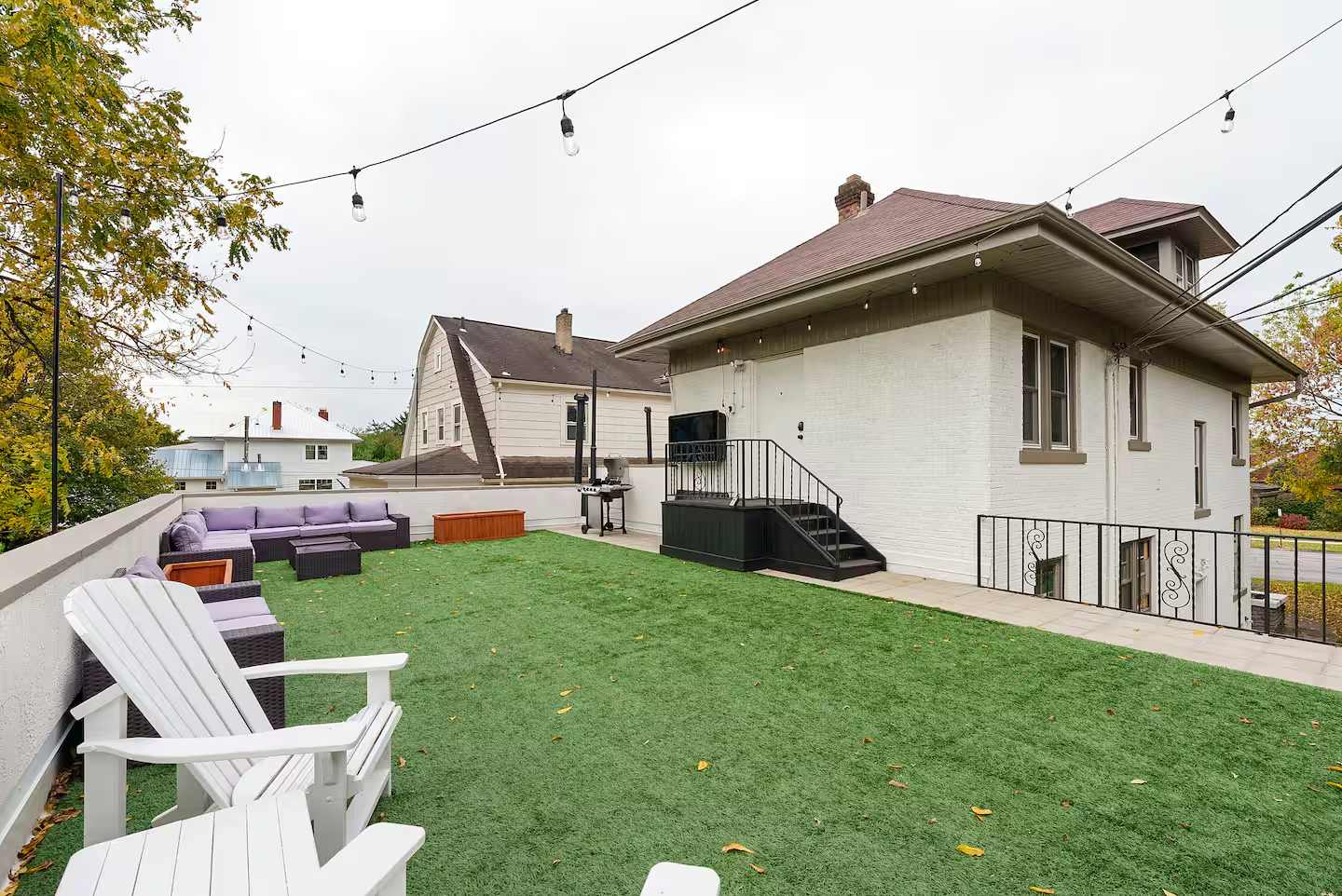 Close to OSU Rooftop Patio Grill & Outdoor TV