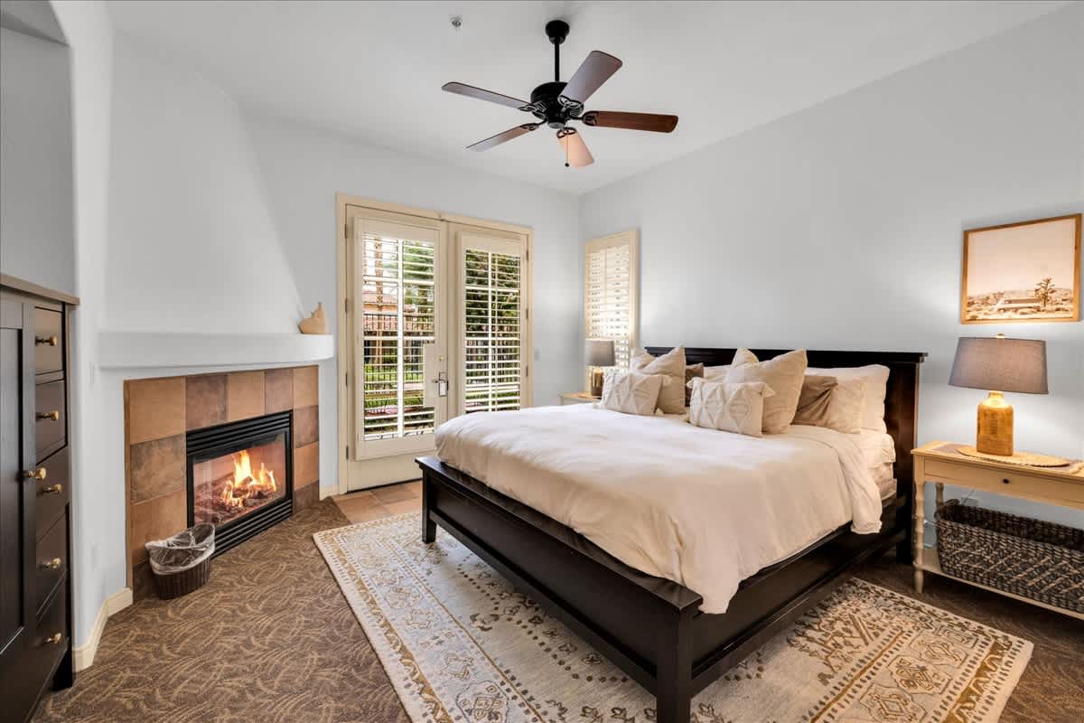 Desert Studio Retreat in Prime Location Legacy Villas #C - Photo 2