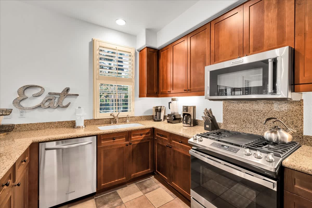 Desert Retreat in Prime Location Legacy Villas #A - Photo 5