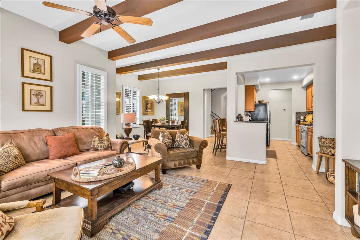 Desert Paradise with Exceptional Mountain Views - Photo 5