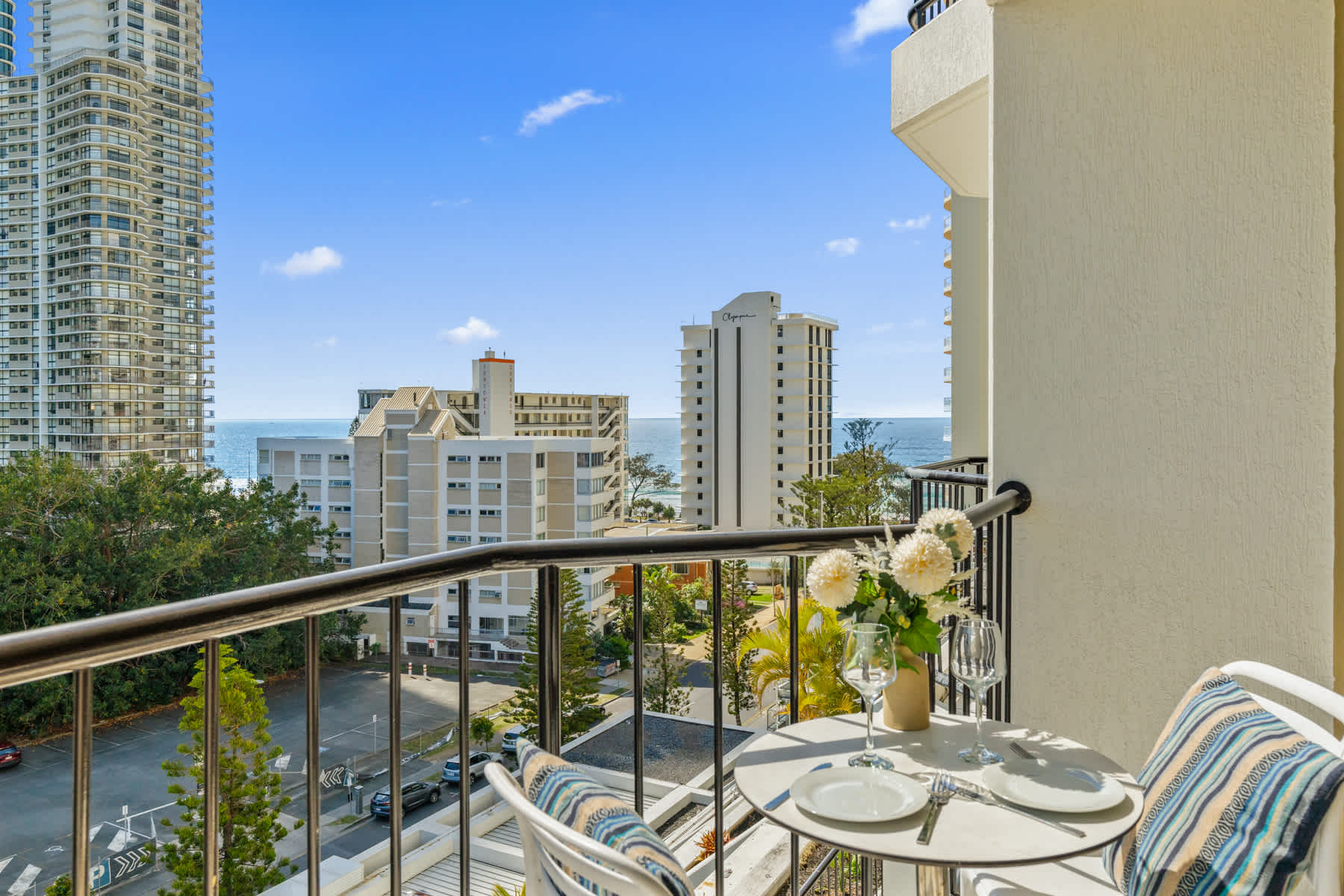 Ocean View Suite 2 Beds Wi-Fi Netflix — Surfers Paradise, QLD — vacation rental
