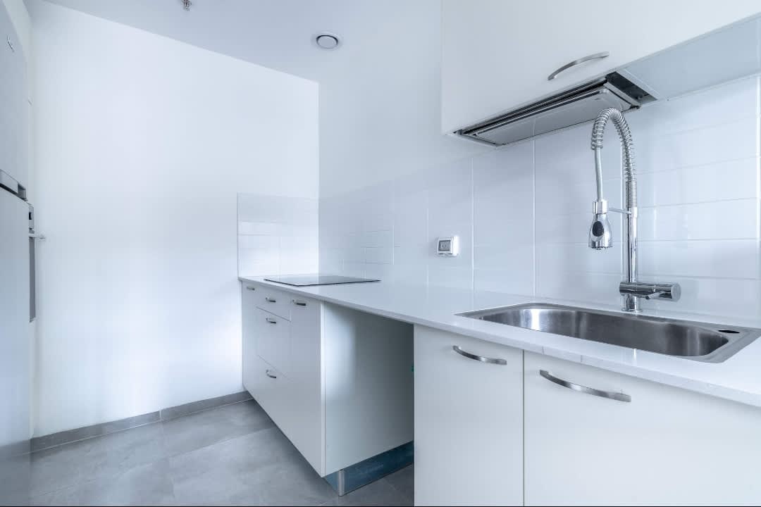 Stylish 2BR Apartment with Parking & Views in Jaffa Street photo 13