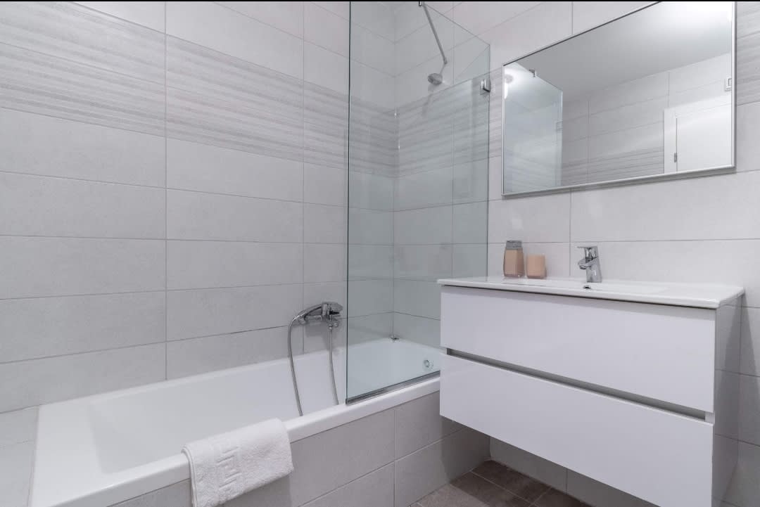 Stylish 2BR Apartment with Parking & Views in Jaffa Street photo 25