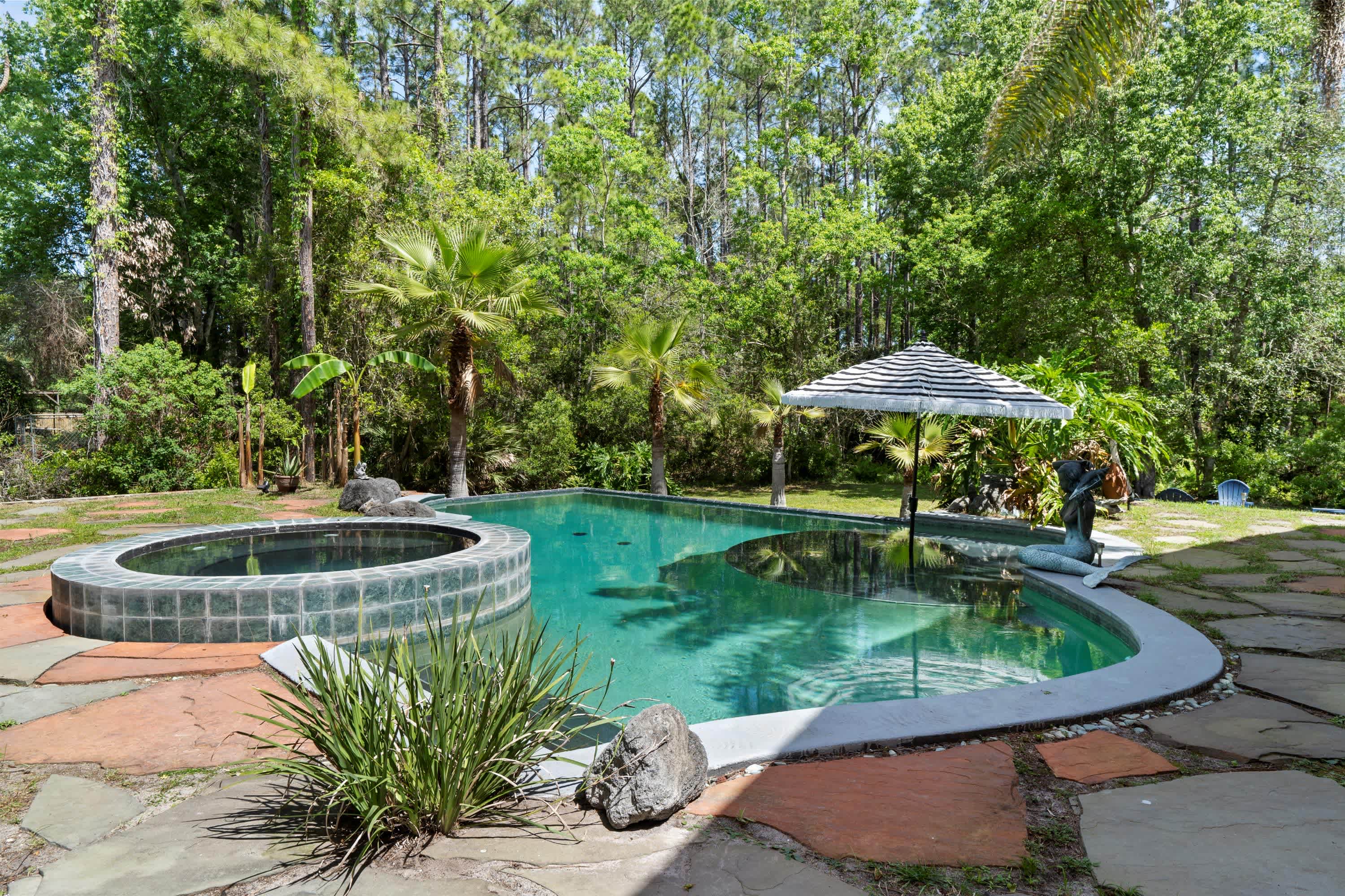 Aqua Dream - Home for 11