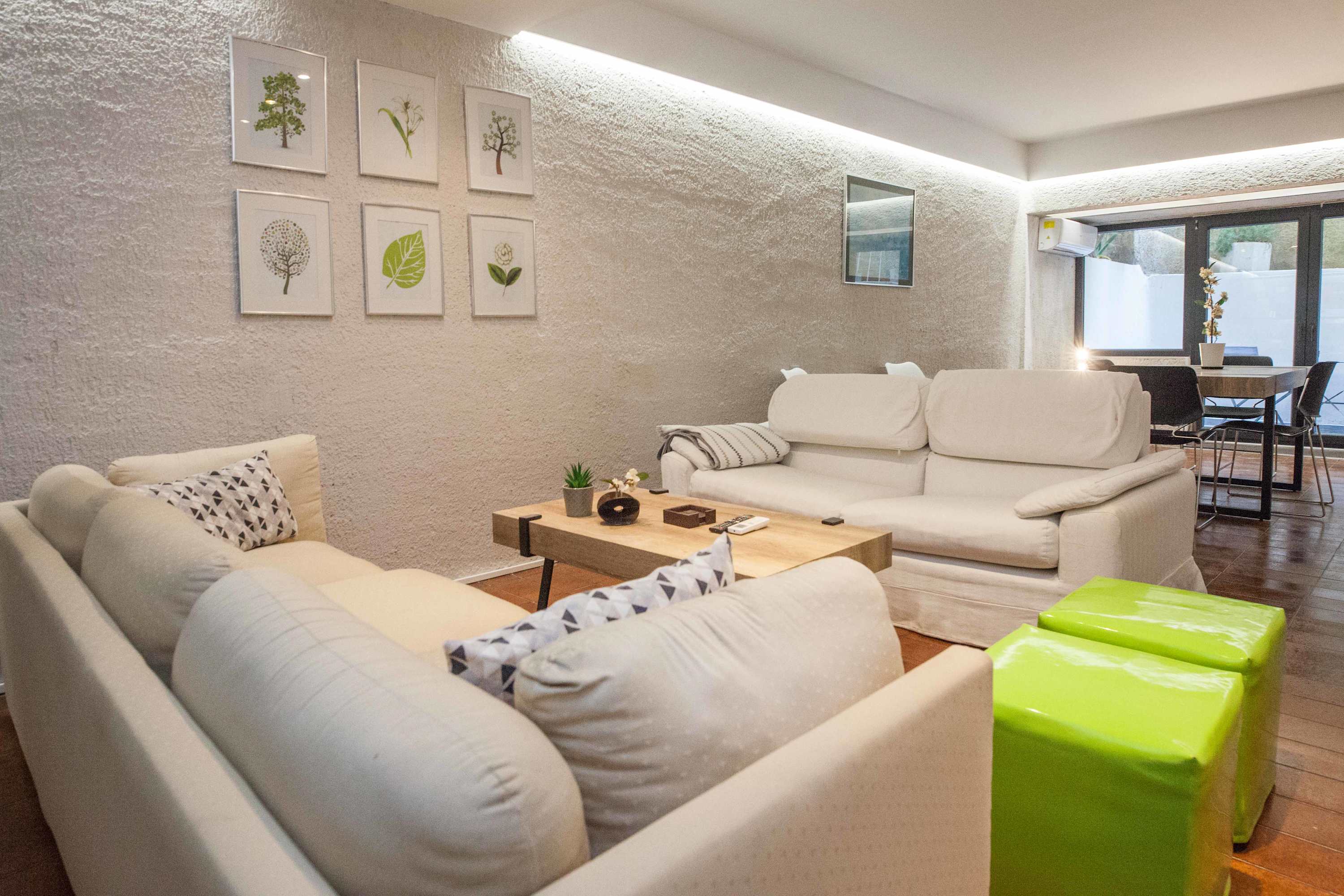 Kolonaki Spacious 1 Bd Apt with Outdoor Patio in Athens — photo 2