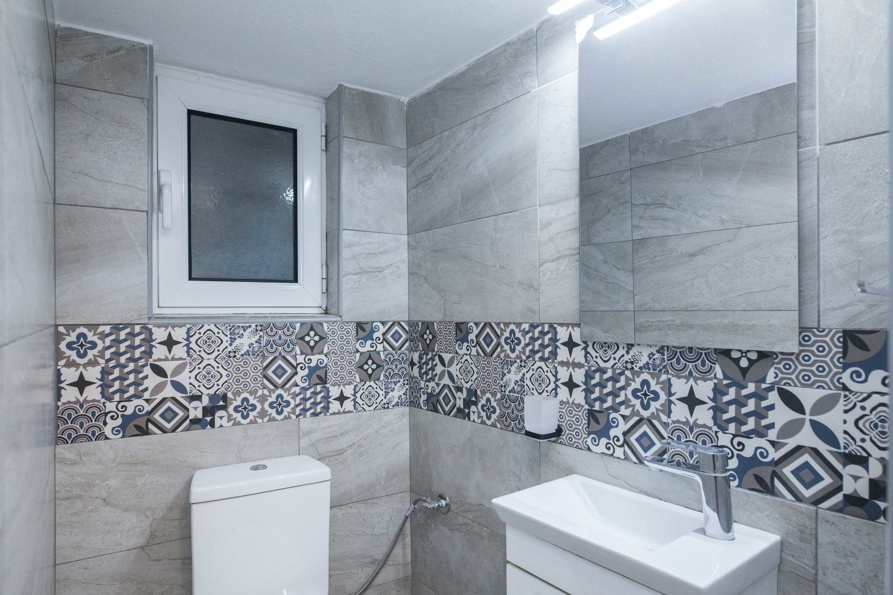 Kolonaki Spacious 1 Bd Apt with Outdoor Patio in Athens — photo 4