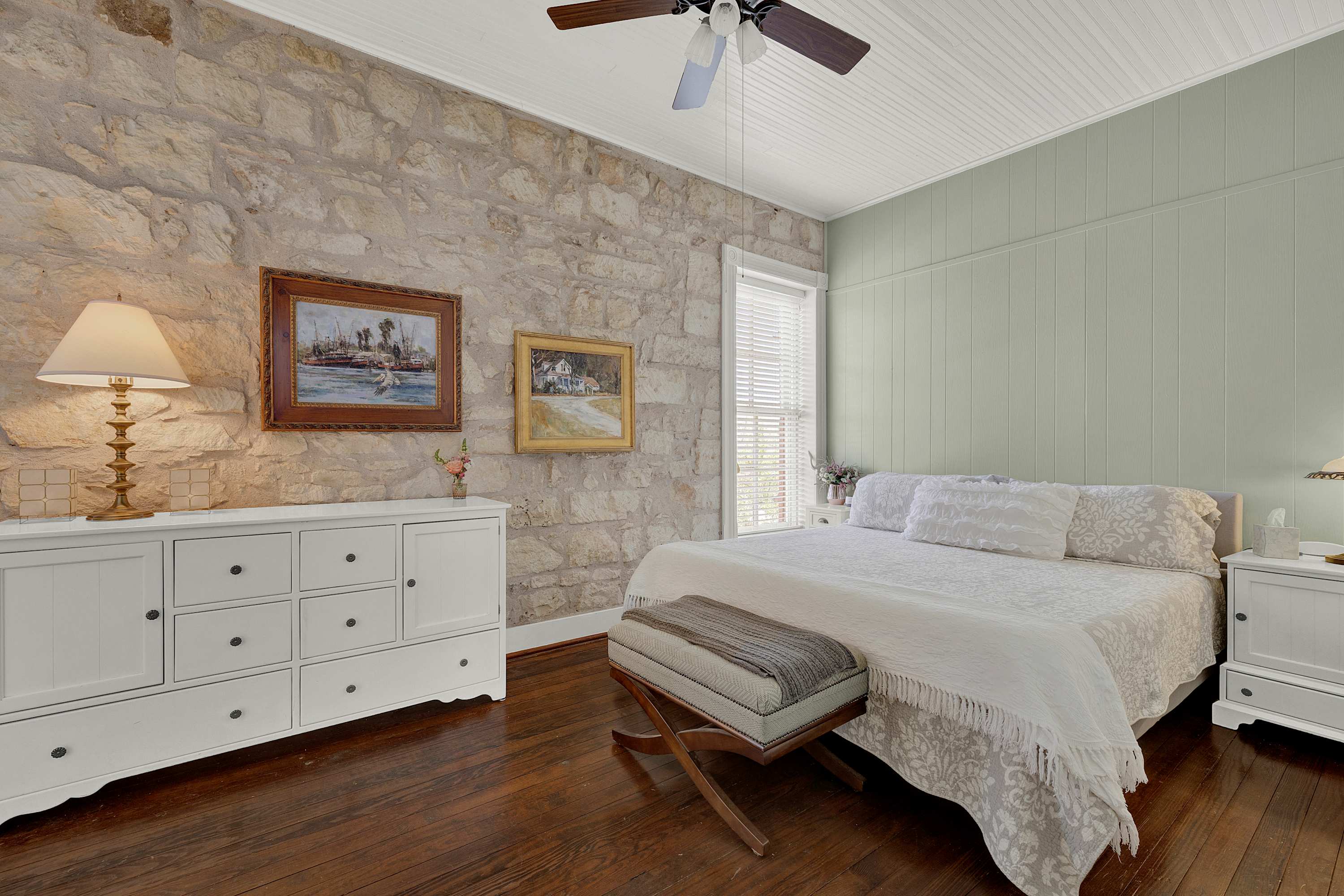 Main Street Suites 10