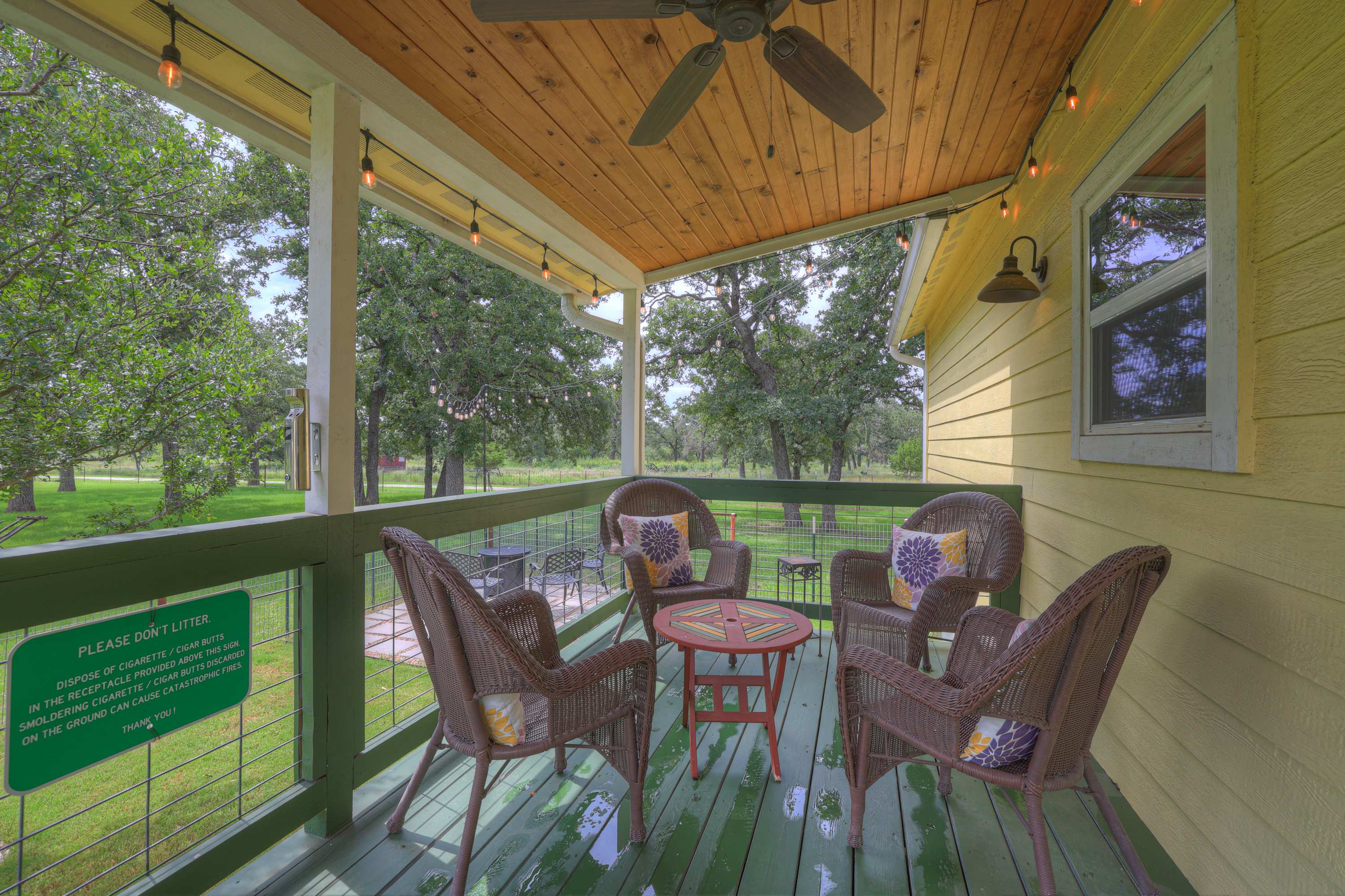 Yellow Cabin | Photo 27