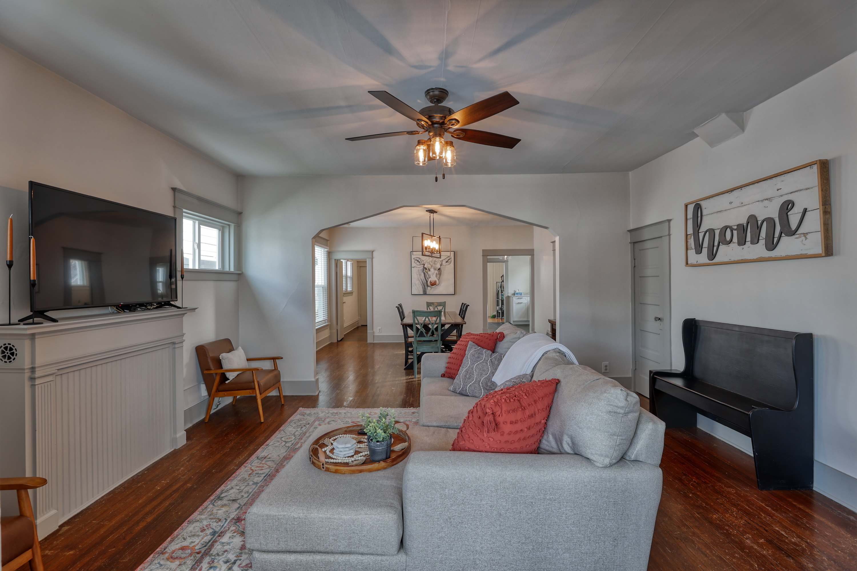 "Circle Bar Manor" Central Main Stay β Sheridan, WY β vacation rental