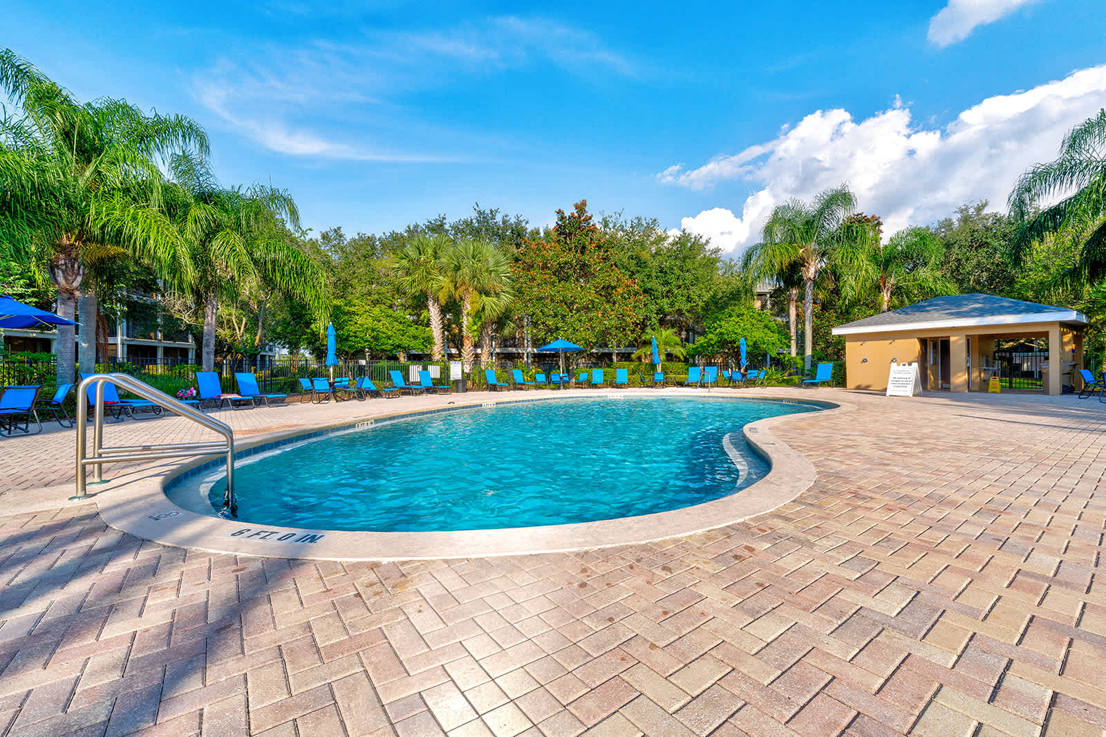 3BR escape near Disney w/ balconies